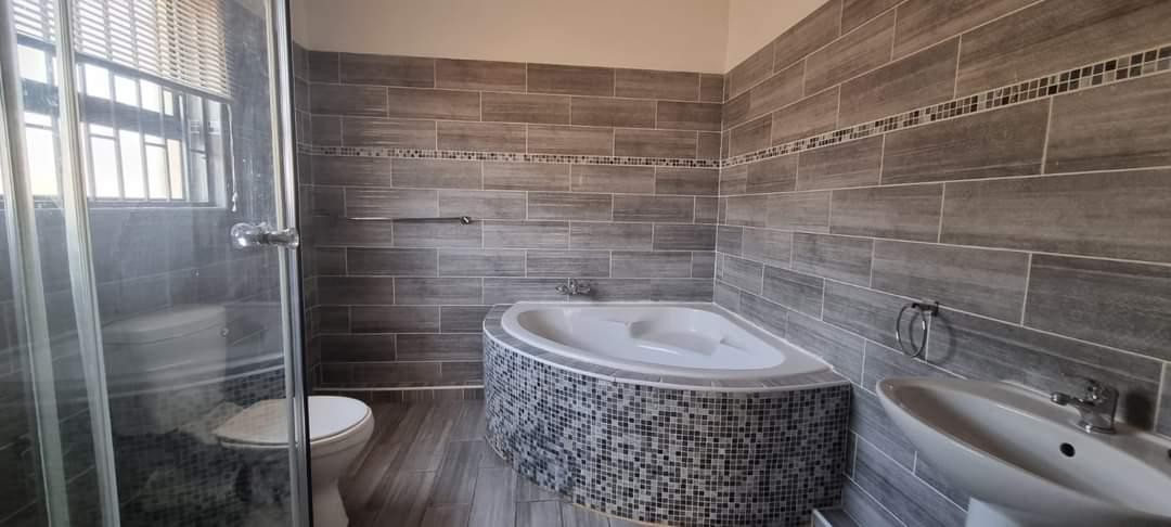 Modern Comfort Meets Effortless Style in Crawford Estate, Kimberley
