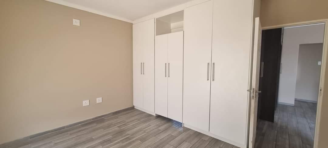 Modern Comfort Meets Effortless Style in Crawford Estate, Kimberley