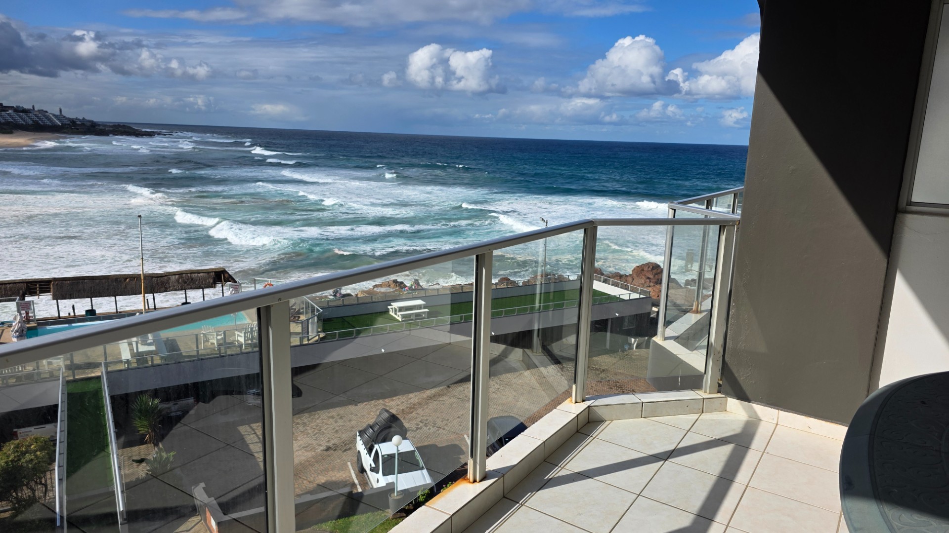Fantastic 2 Bedroom, 2 Bathroom, Beachfront Apartment For Sale in Margate, KwaZulu Natal