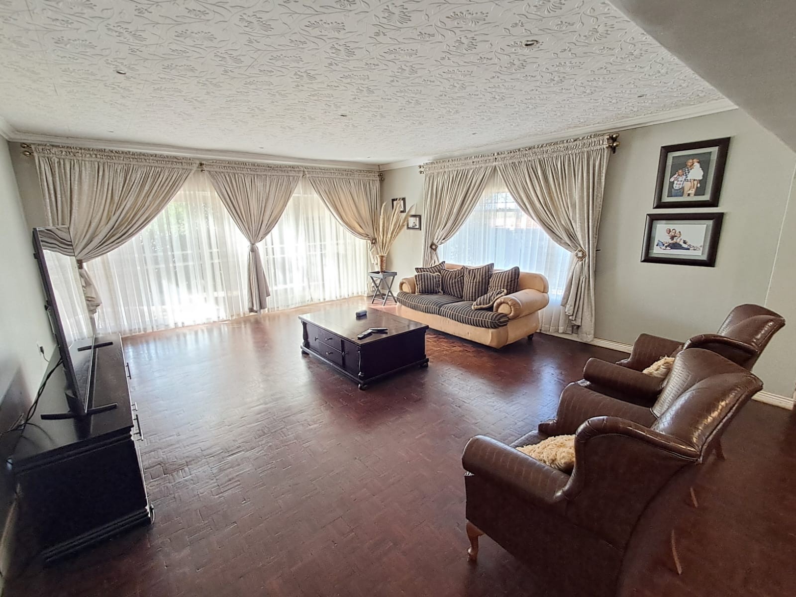 5 Bedroom House For Sale in Eldoraigne Centurion Gauteng