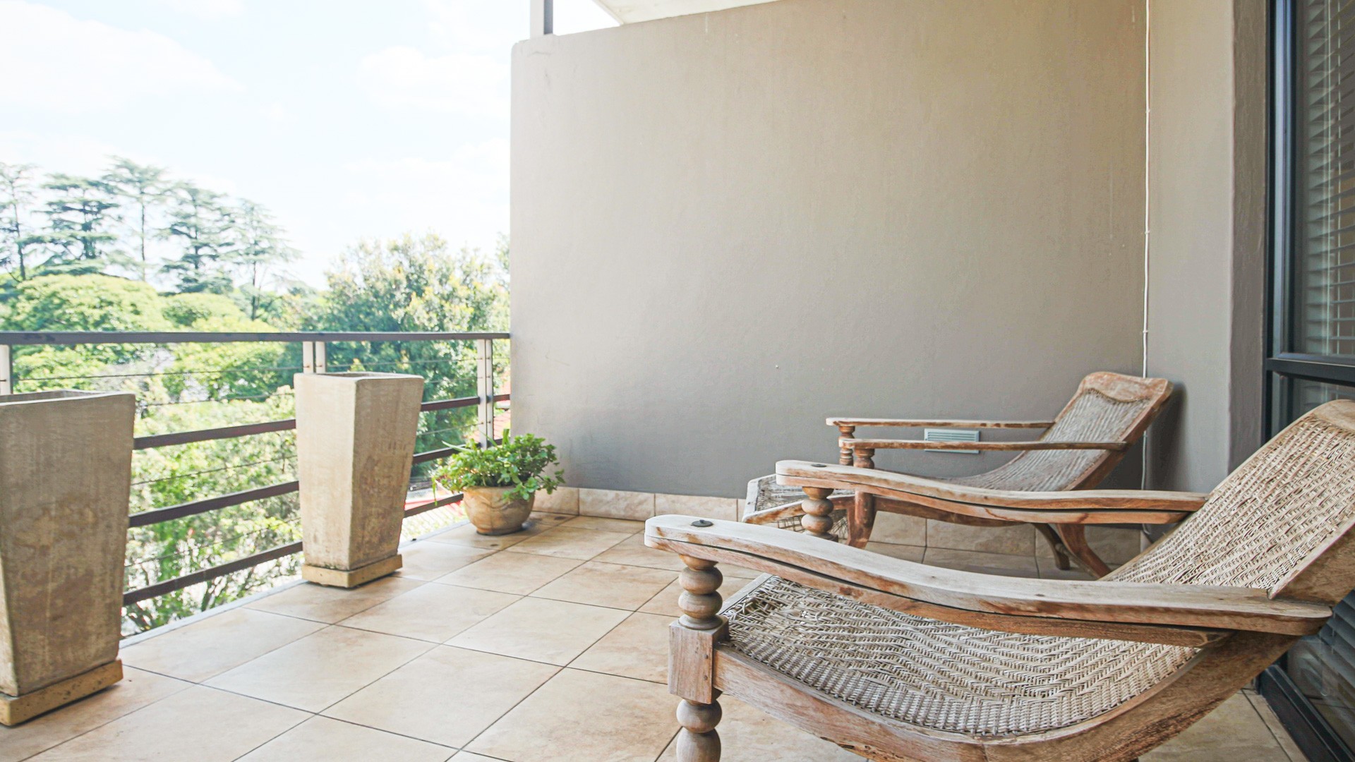 Apartment for sale in Greenside, Johannesburg, 8, Junction Green, 26B Gleneagles Road, Greenside, Johannesburg, Gauteng, 161 m²