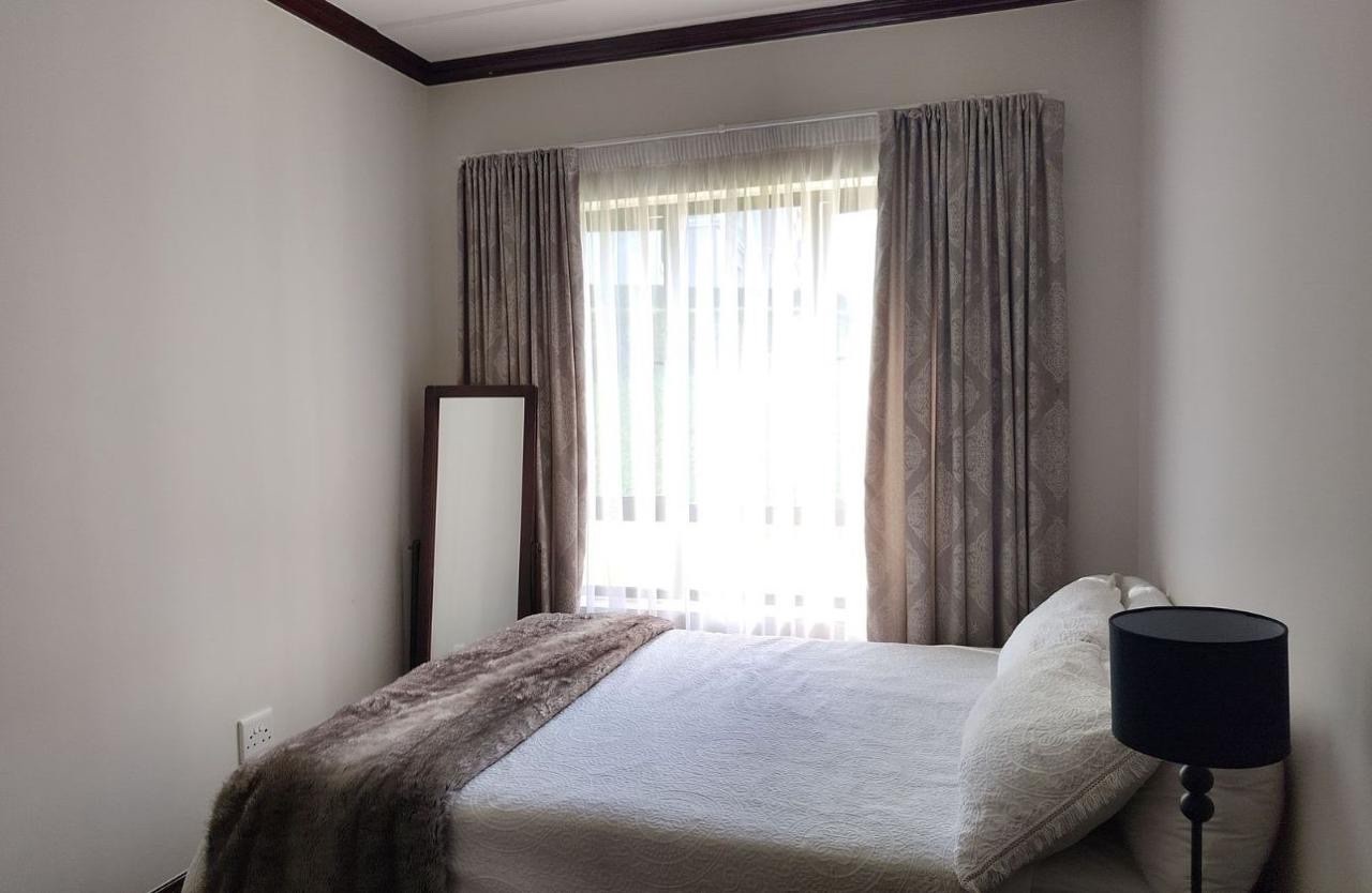 Apartment To Rent in Craigavon, Sandton