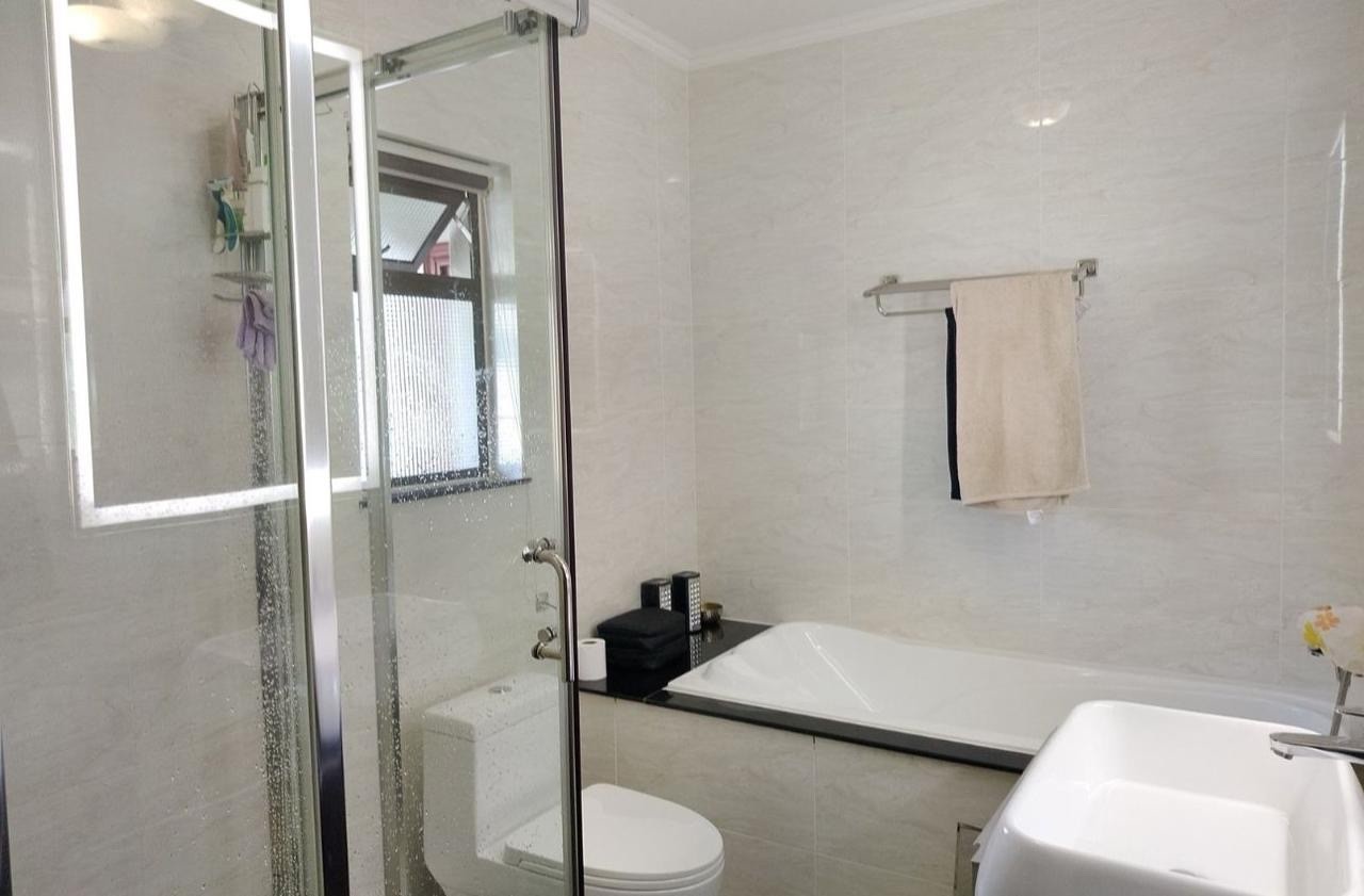 Apartment To Rent in Craigavon, Sandton