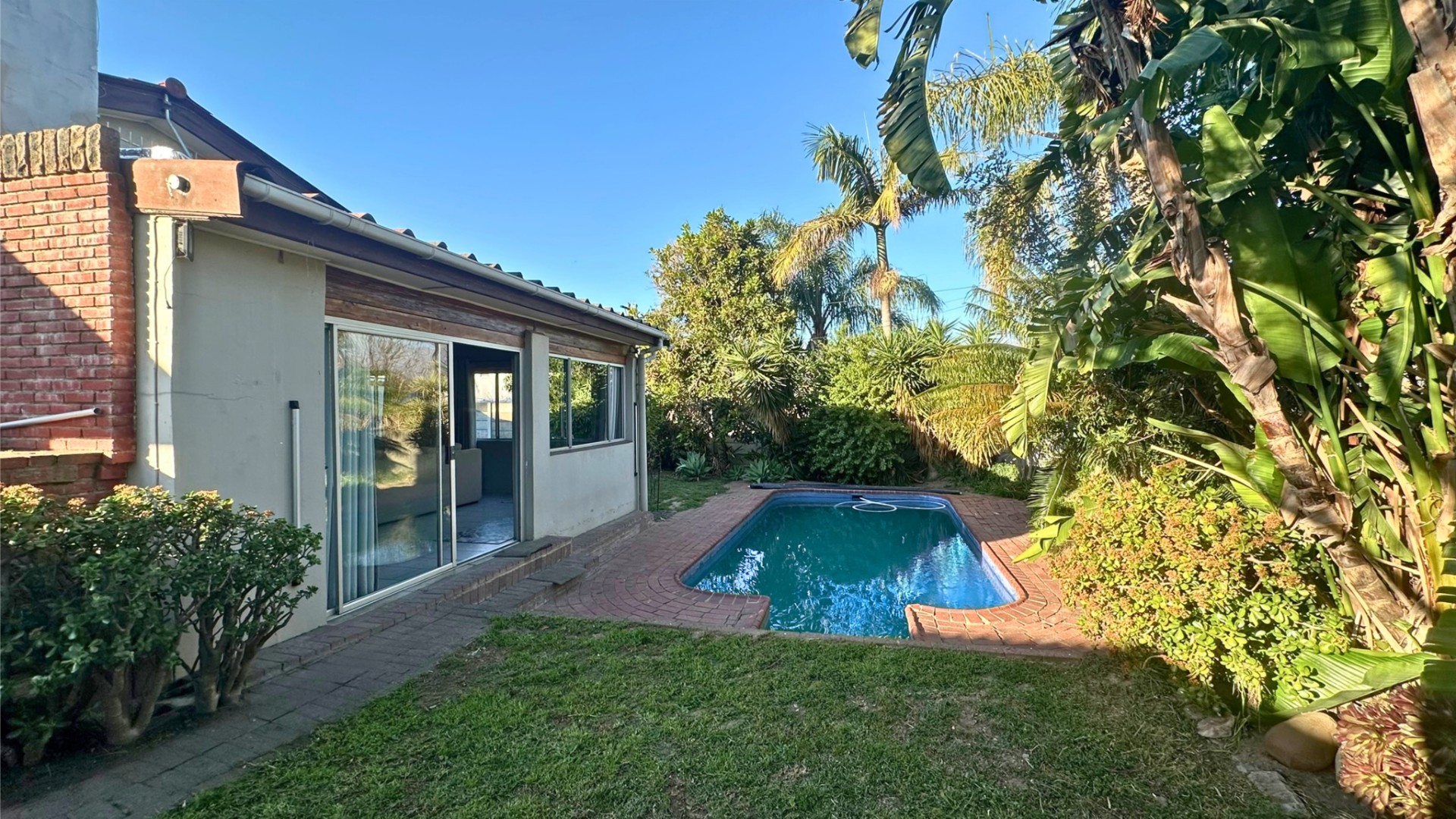House For Sale in Paarl North, Paarl