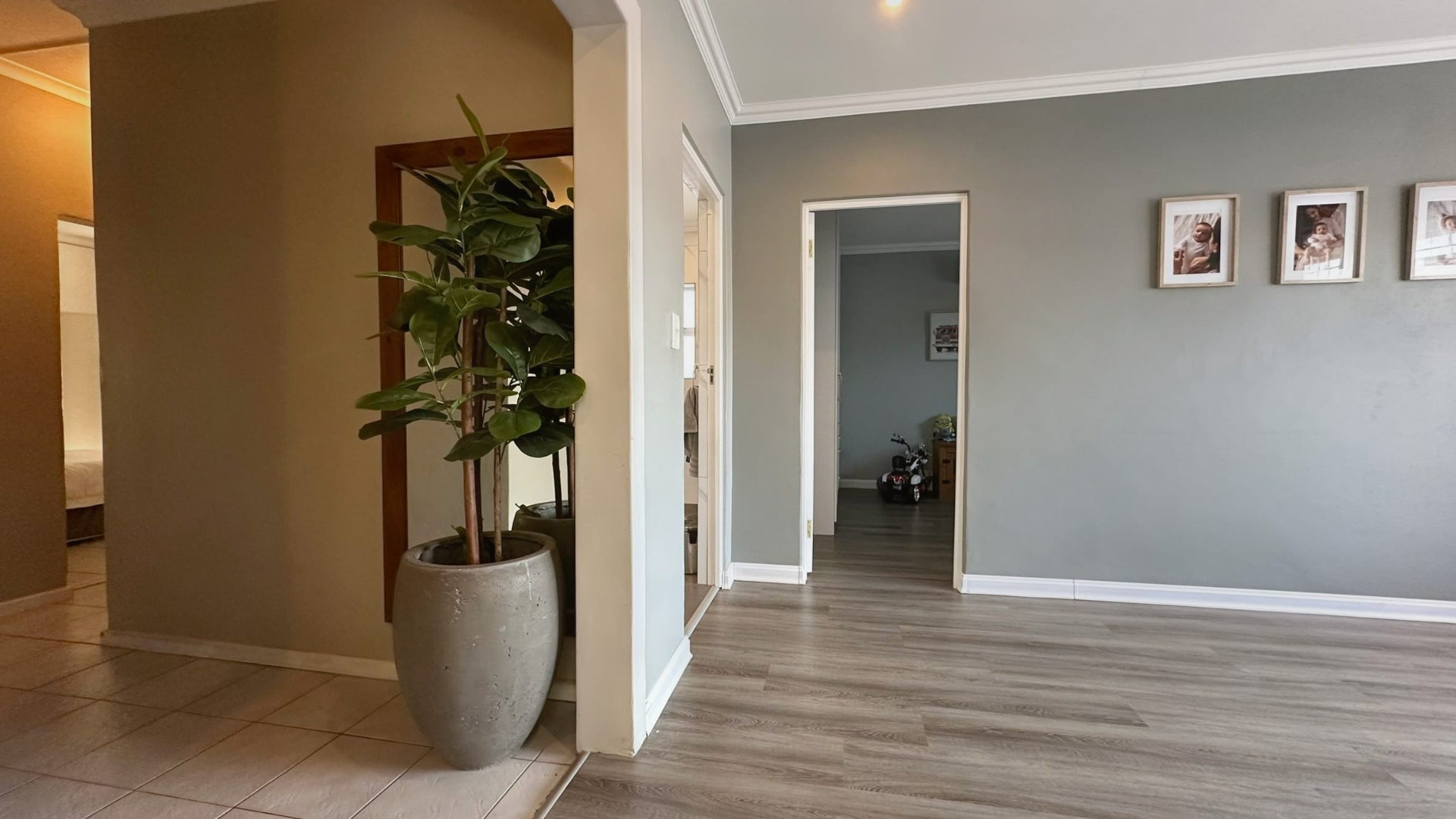 House For Sale in Paarl North, Paarl