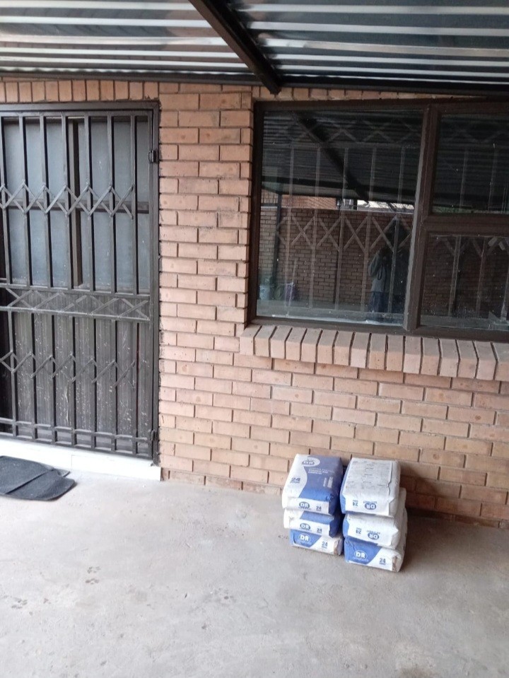 Apartment To Rent in Reyno Ridge, Witbank