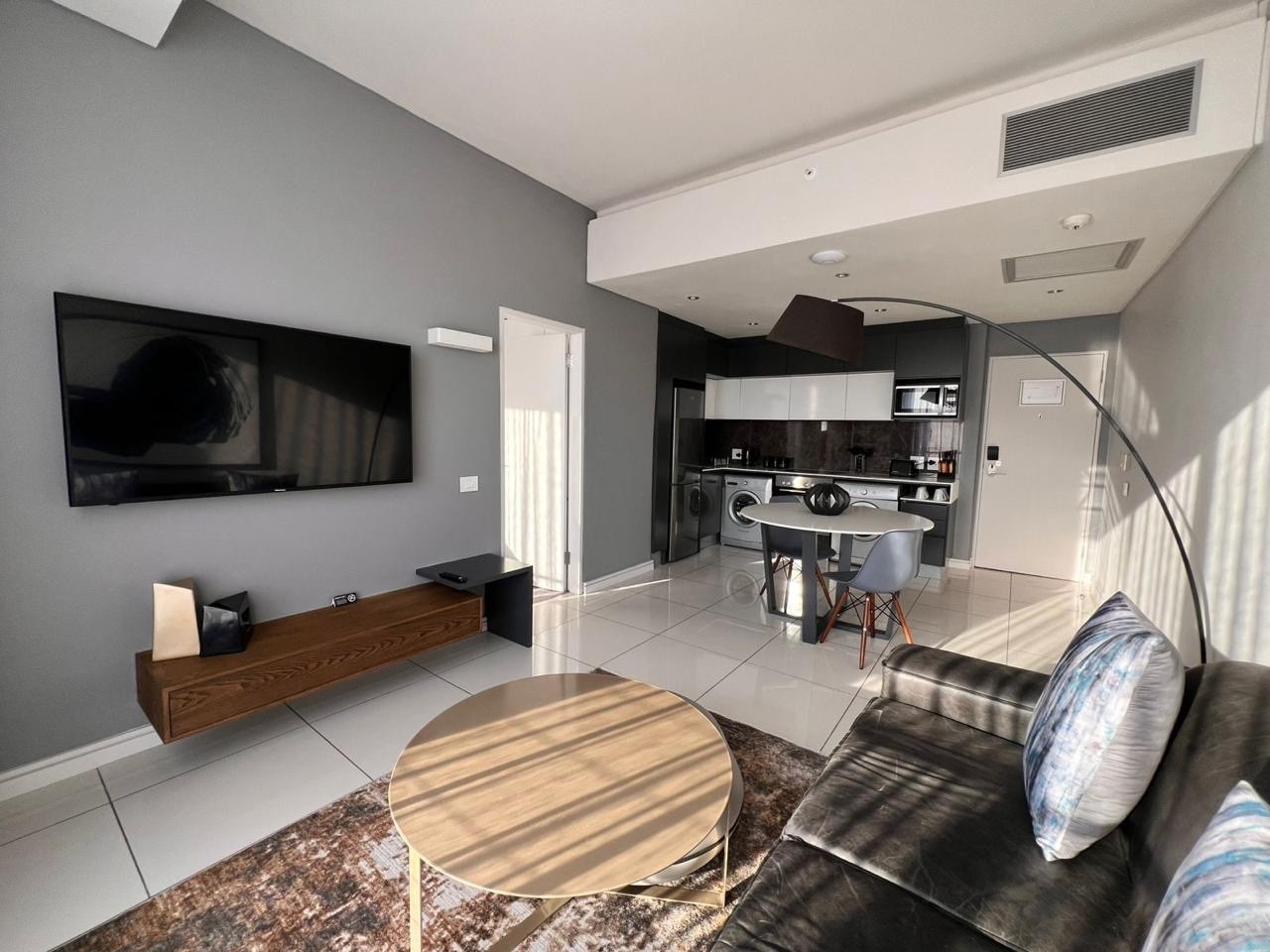 Apartment To Rent in Sandown, Sandton