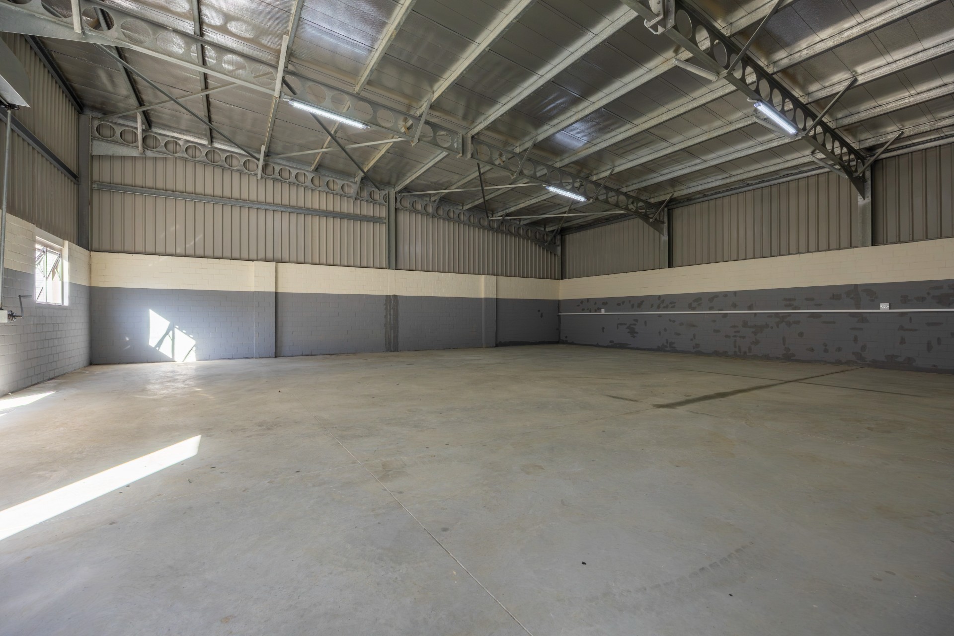 Industrial Property To Rent in Wellington