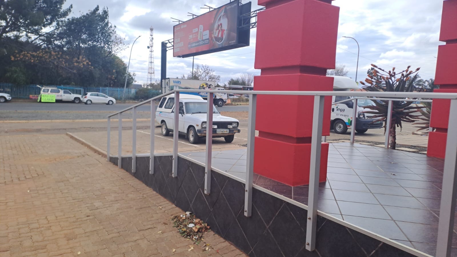 Office for rent in Rhodesdene, Kimberley, 157 m²