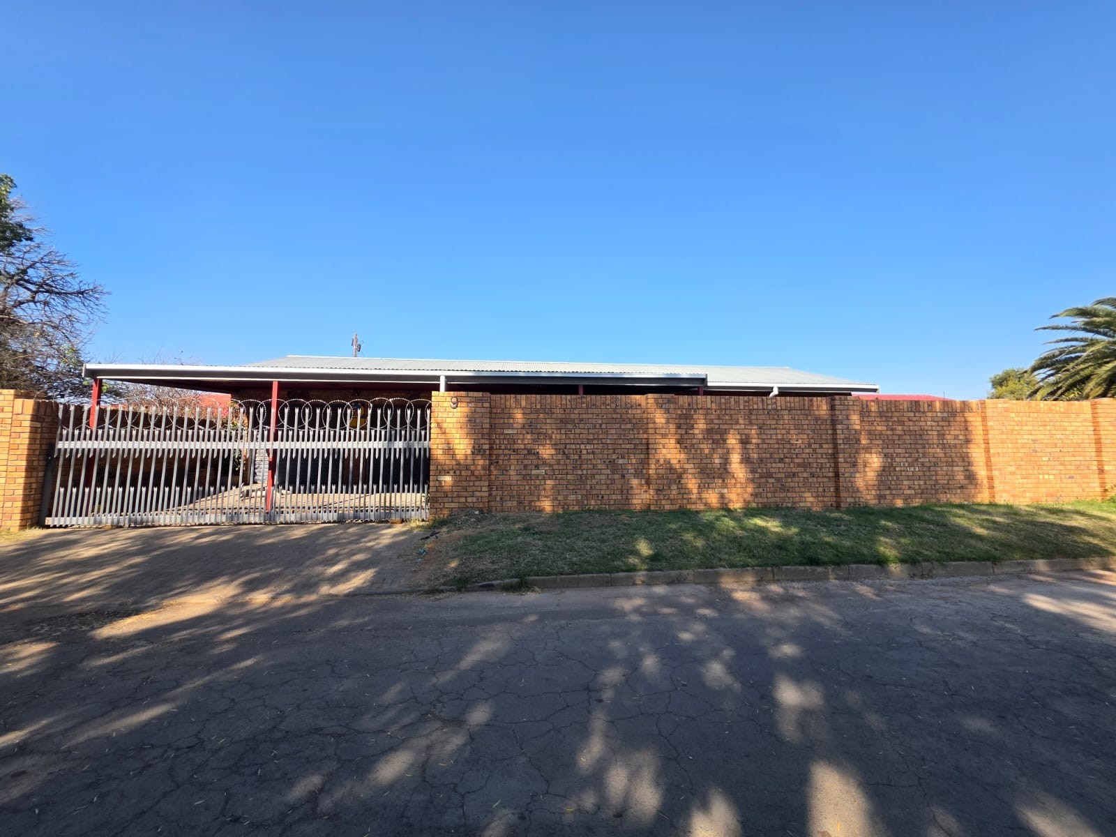 House For Sale in Verwoerdpark-Ideal Starter Home