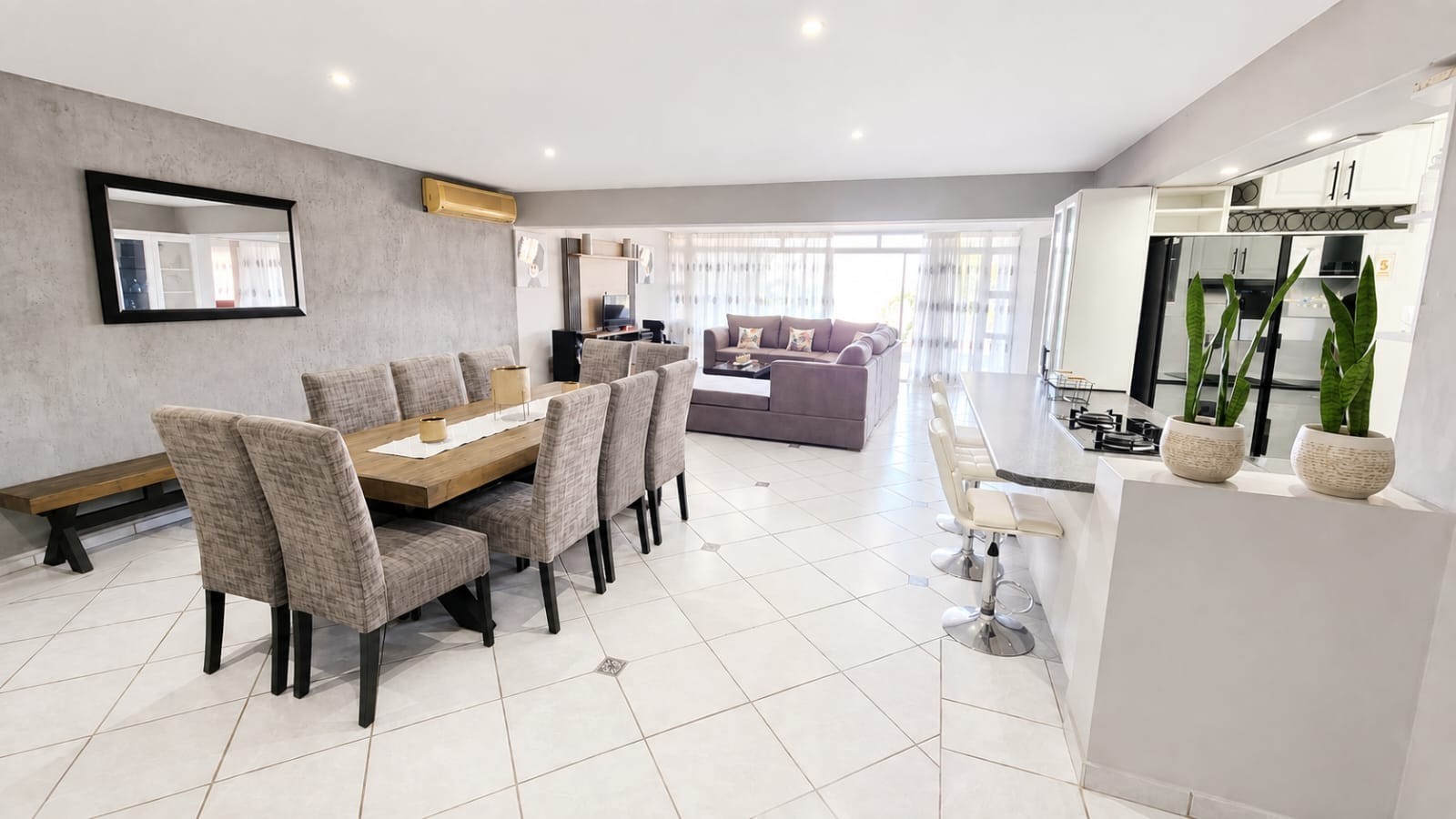 House for sale in Margate, KwaZulu Natal, 274 m²