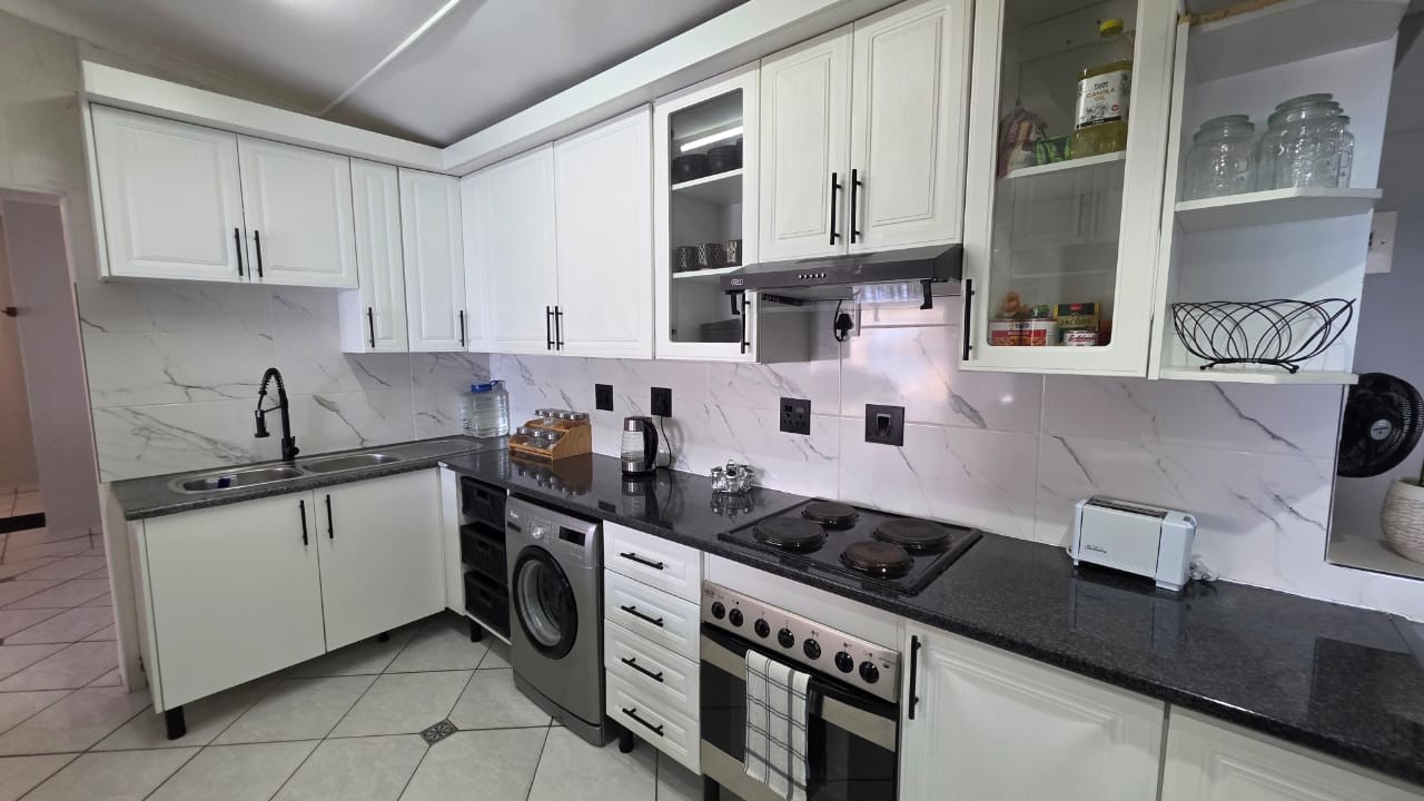 House for sale in Margate, KwaZulu Natal, 274 m²