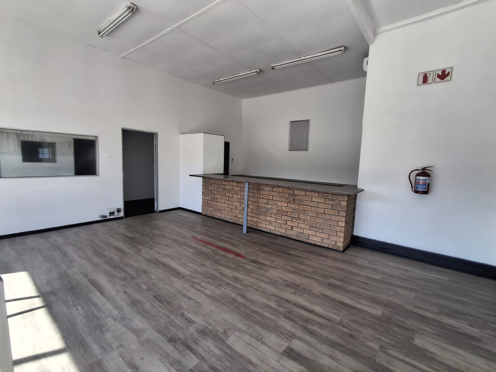 Warehouse for rent in North End, Port Elizabeth, 9 Gates, North End, Port Elizabeth, Eastern Cape, 1100 m²