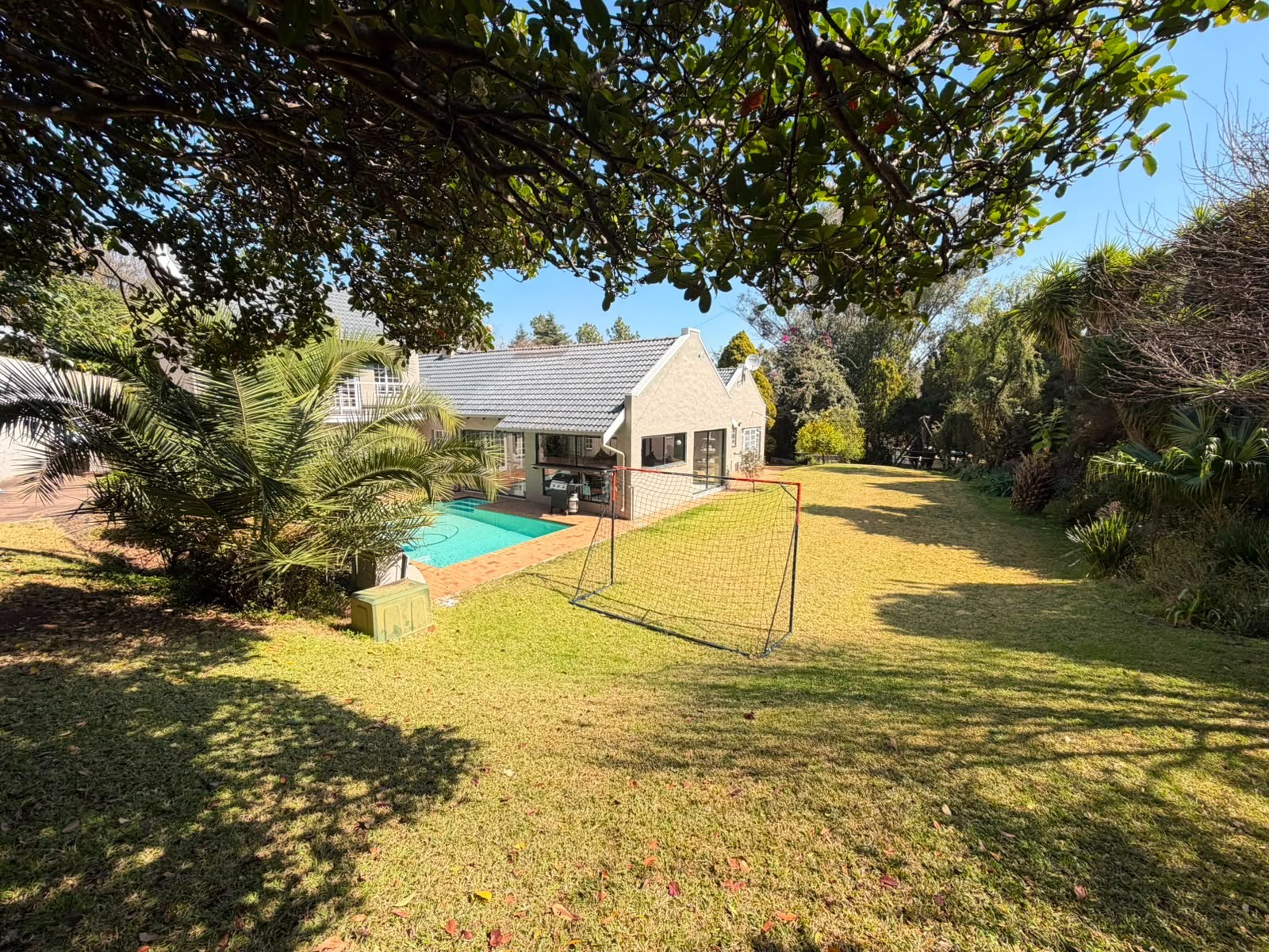 House for sale in River Club, Sandton, 212 Wilge Road, River Club, Sandton, Gauteng, 360 m²