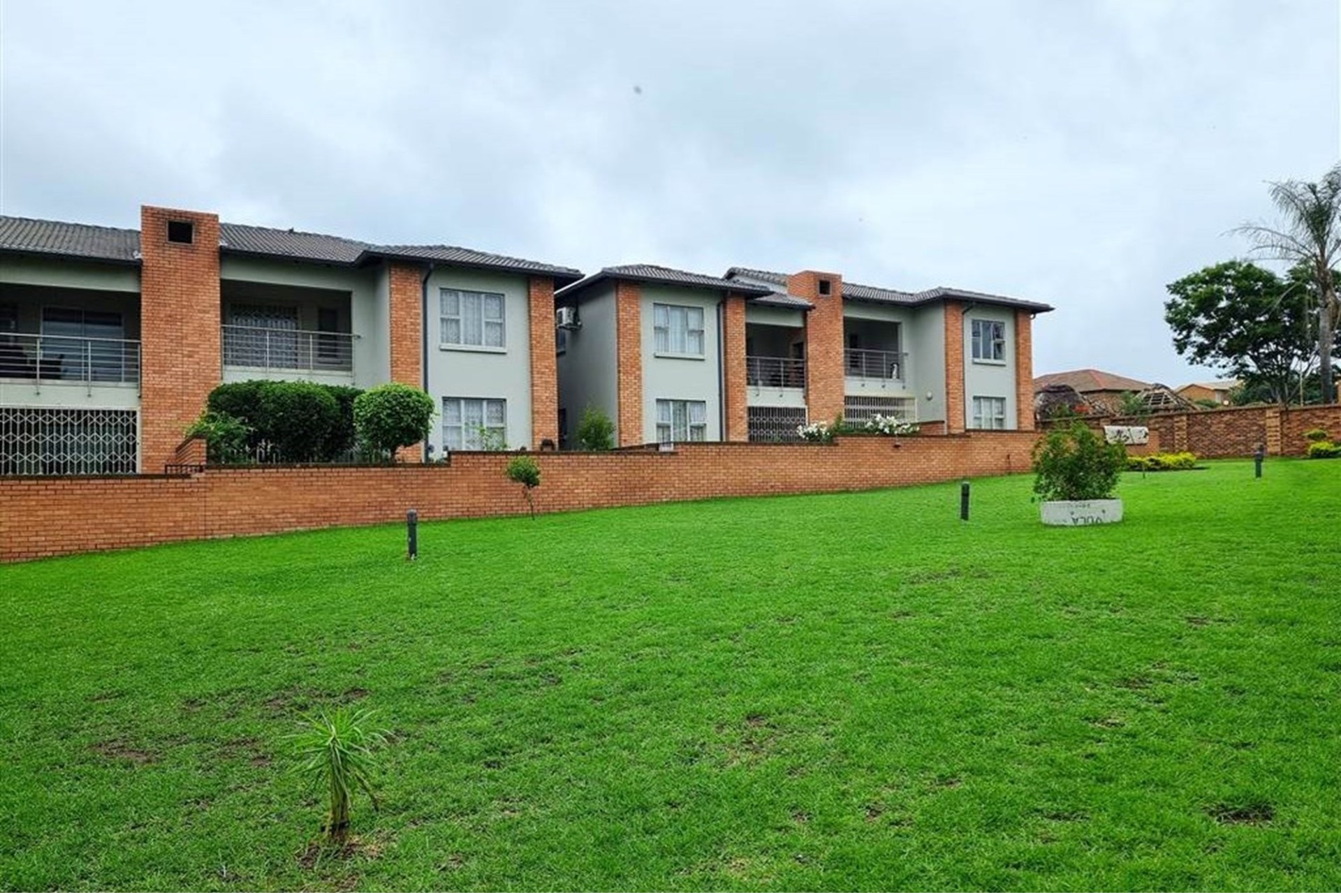 Stunning 3-Bedroom First-Floor Apartment to Rent - Noordwyk Midrand