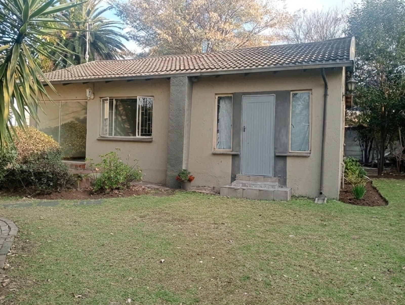 Cottage To Rent in Northcliff, Randburg