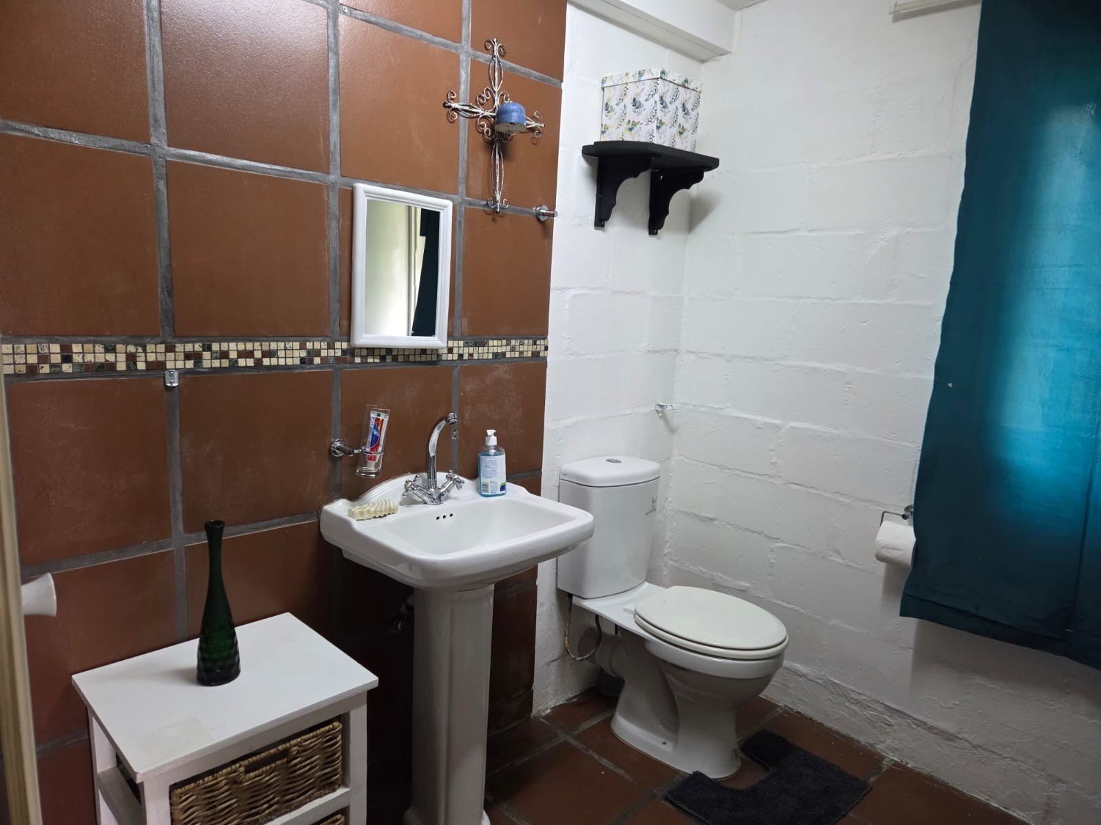 Studio Apartment for rent in Firlands, Gordons Bay