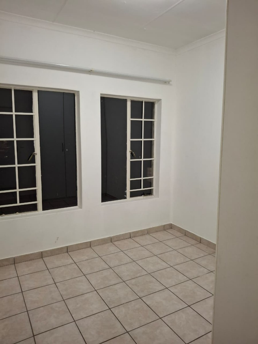Apartment for rent in Cashan, Rustenburg, North West