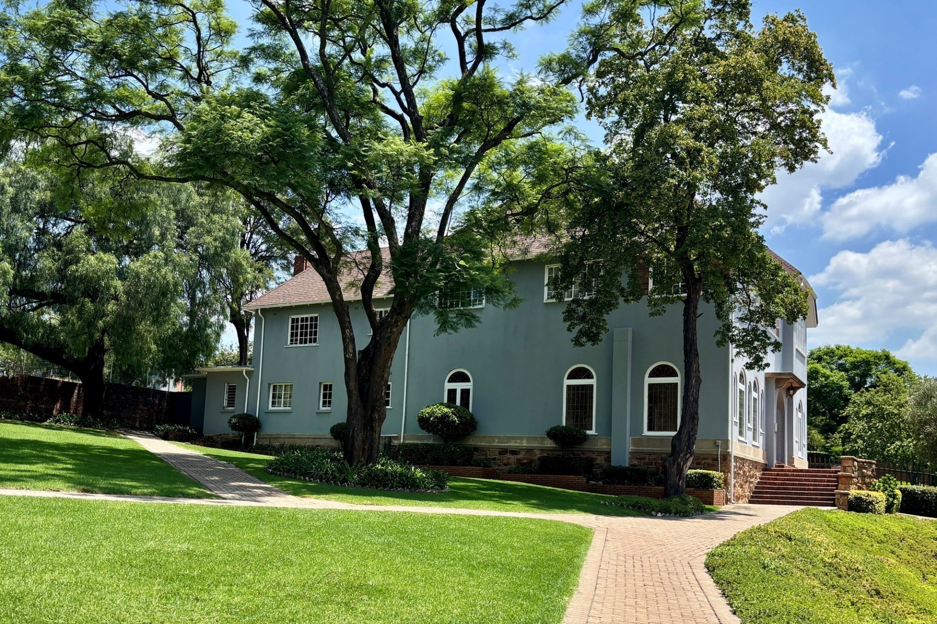 Townhouse for rent in Houghton Estate, Johannesburg