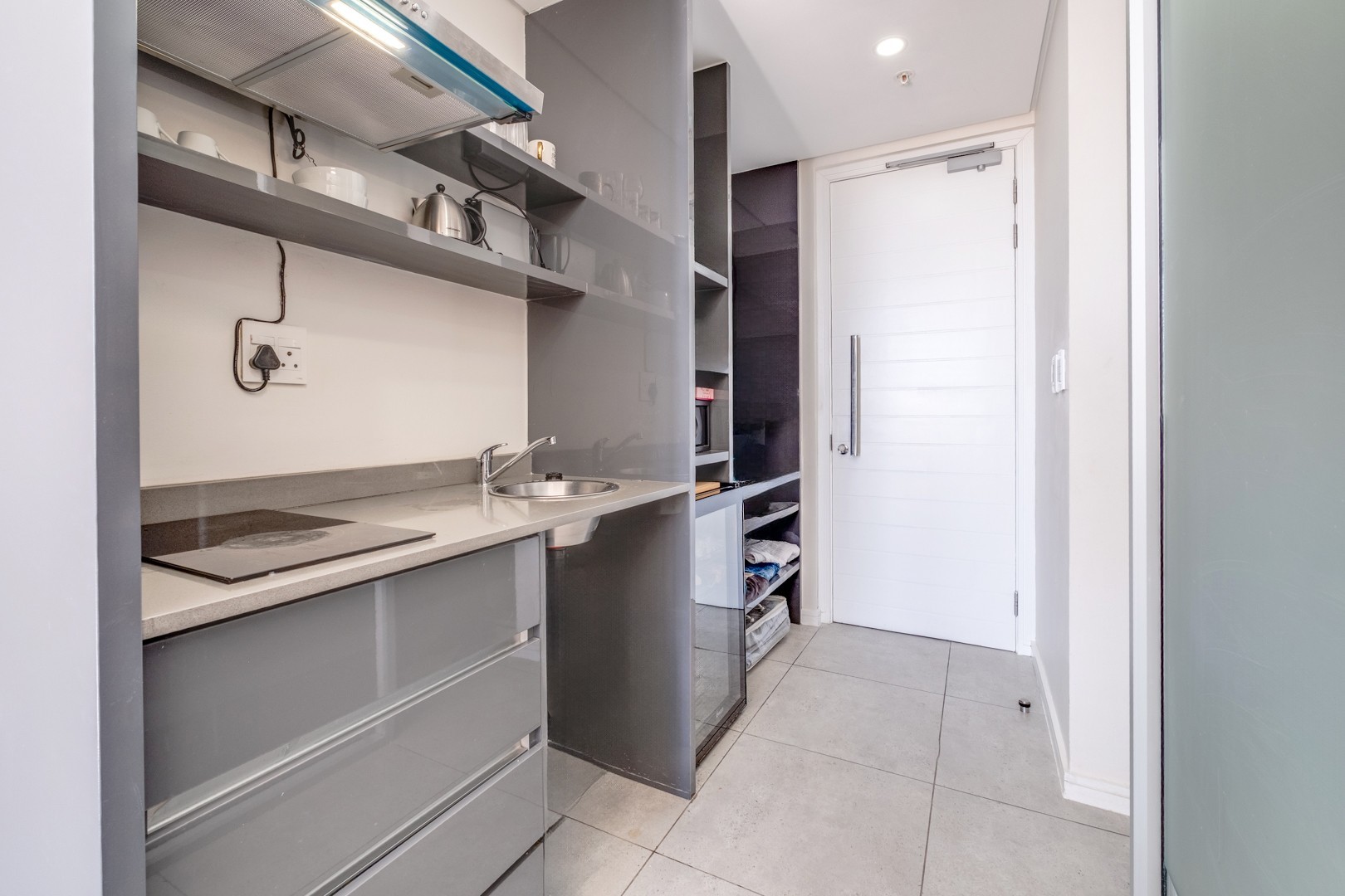Apartment for sale in Illovo, Sandton, 24 m²