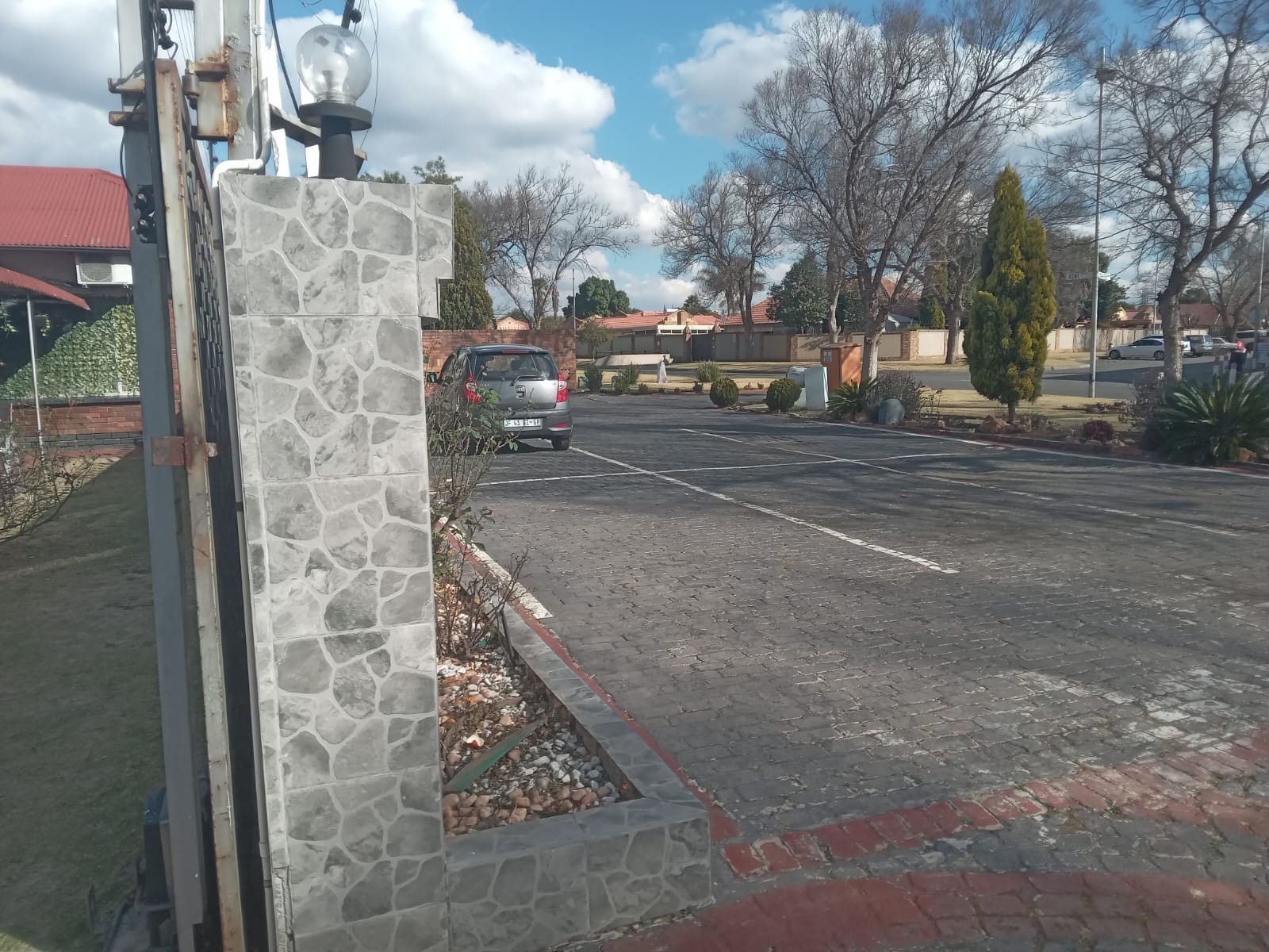 House for sale in Petersfield, Springs, 300 m²