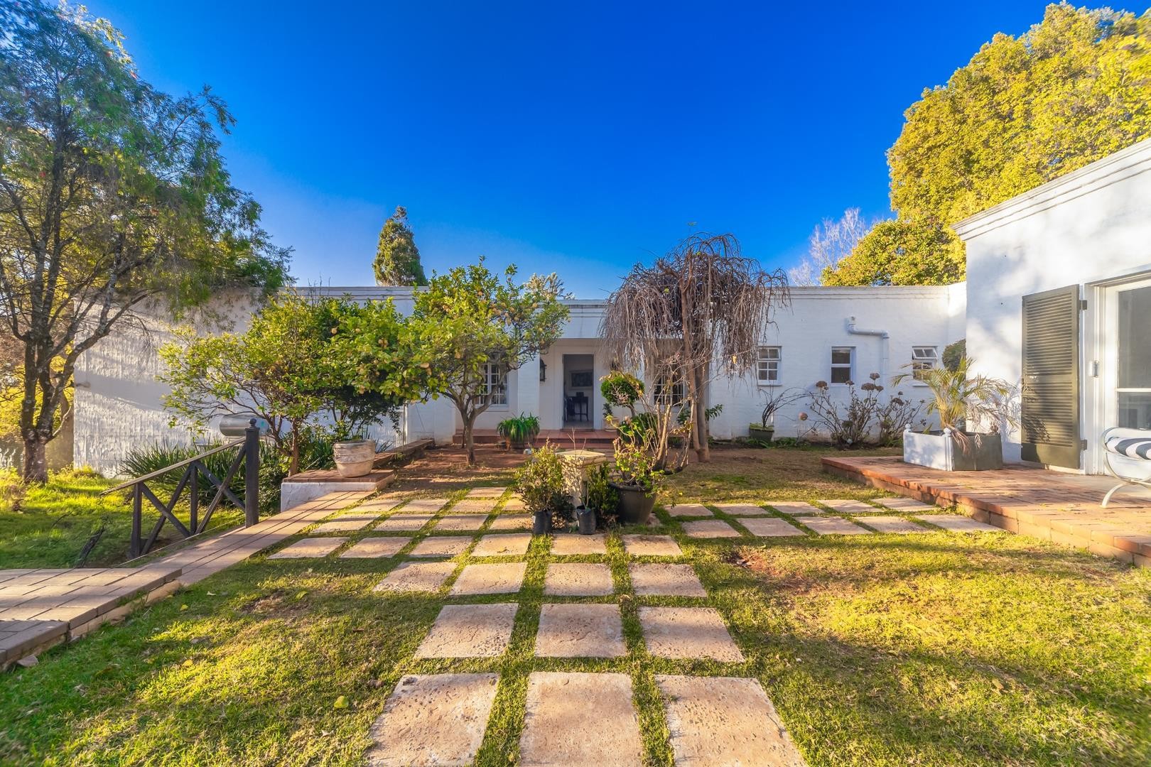 Development for sale in Sandhurst, Sandton, 166 Empire Place, Sandhurst, Sandton, Gauteng, 600 m²