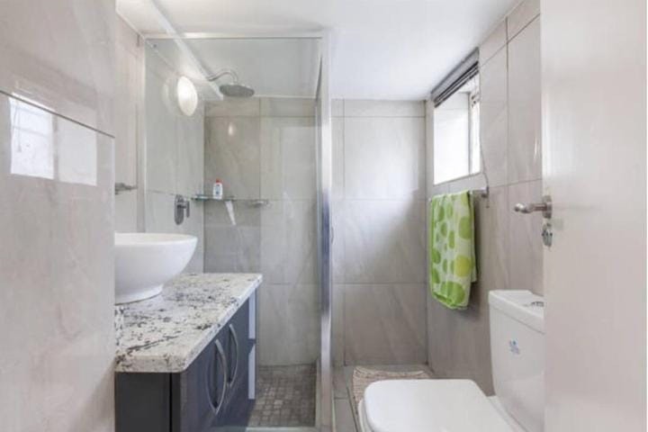 Apartment for rent in Illovo, Sandton, 0 (0th floor), Illovo, 0 Hurlingham Road, Illovo, Sandton, Gauteng