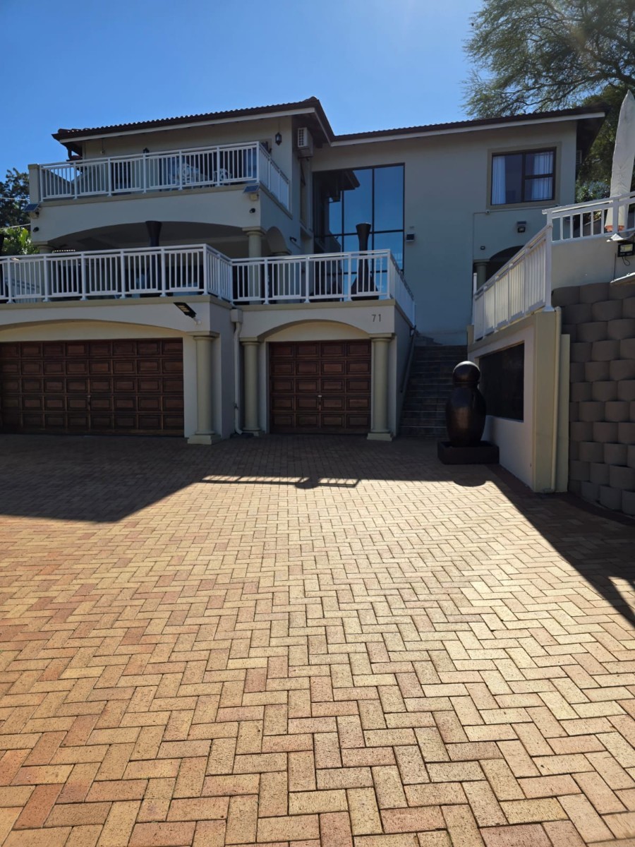 House for sale in La Lucia, Umhlanga, KwaZulu Natal, 280 m²
