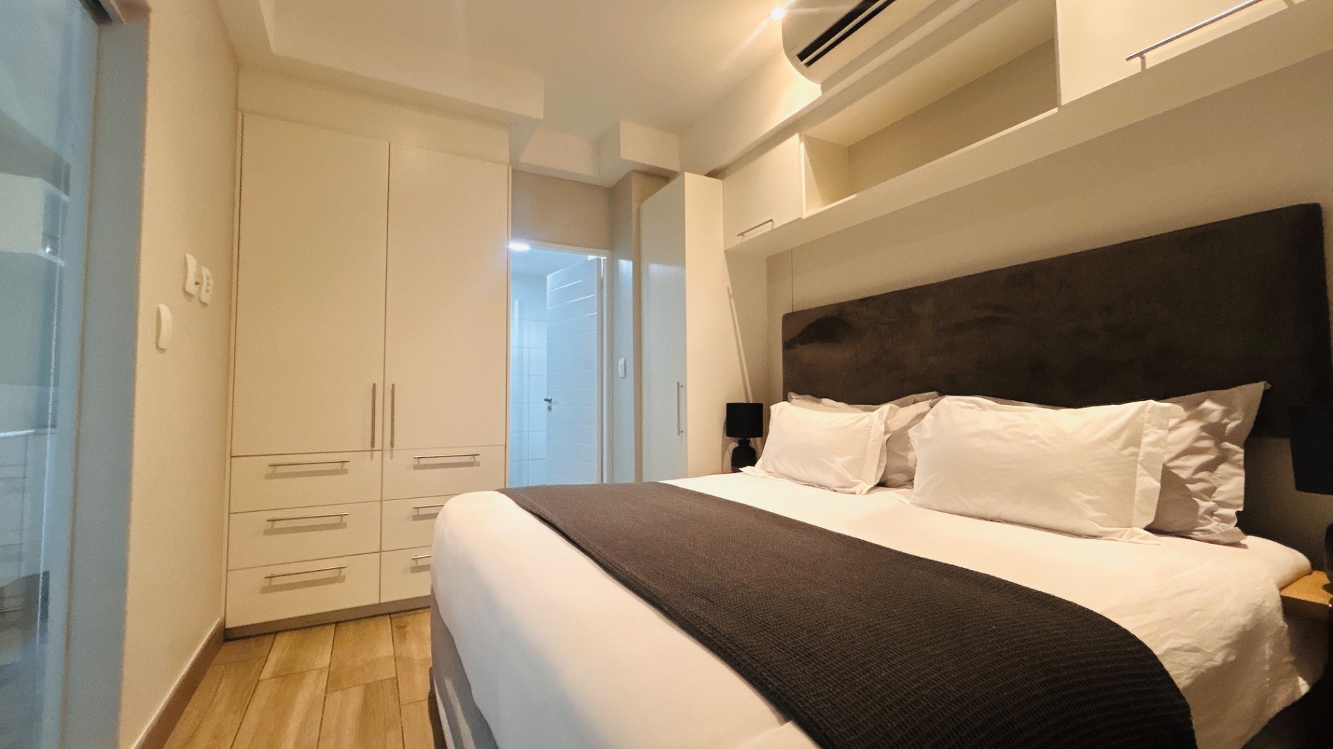 Apartment for sale in Ashlea Gardens, Pretoria, 56 m²