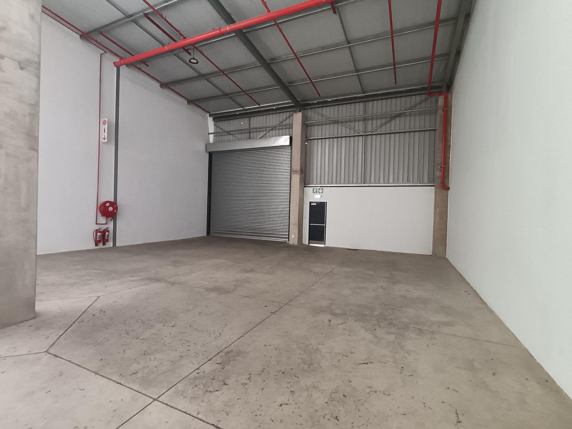 Warehouse for sale in Cornubia, KwaZulu Natal, 3654 m²