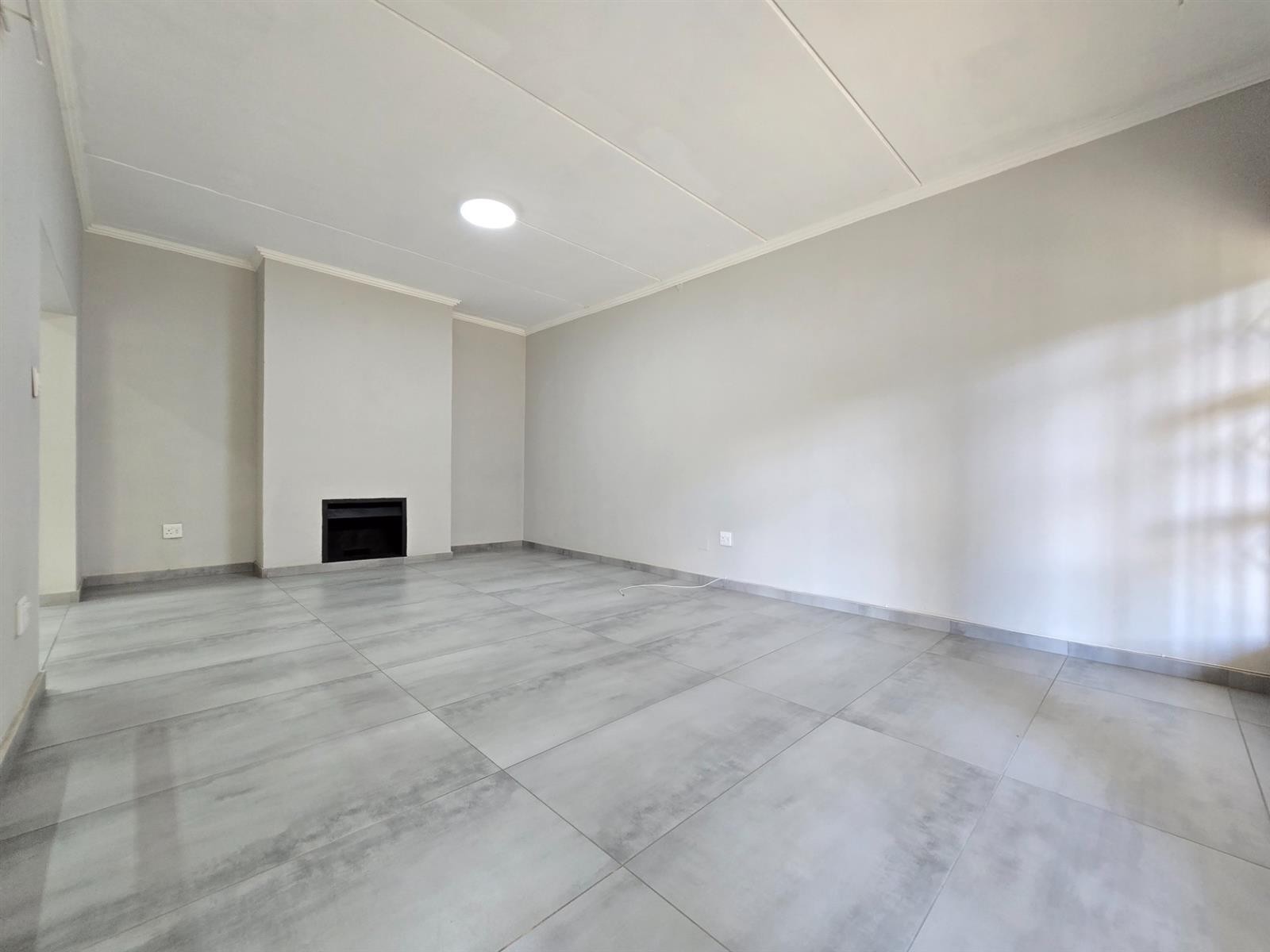 House for rent in Lakefield, Benoni, 808 Edward Road, Lakefield, Benoni, Gauteng, 300 m²