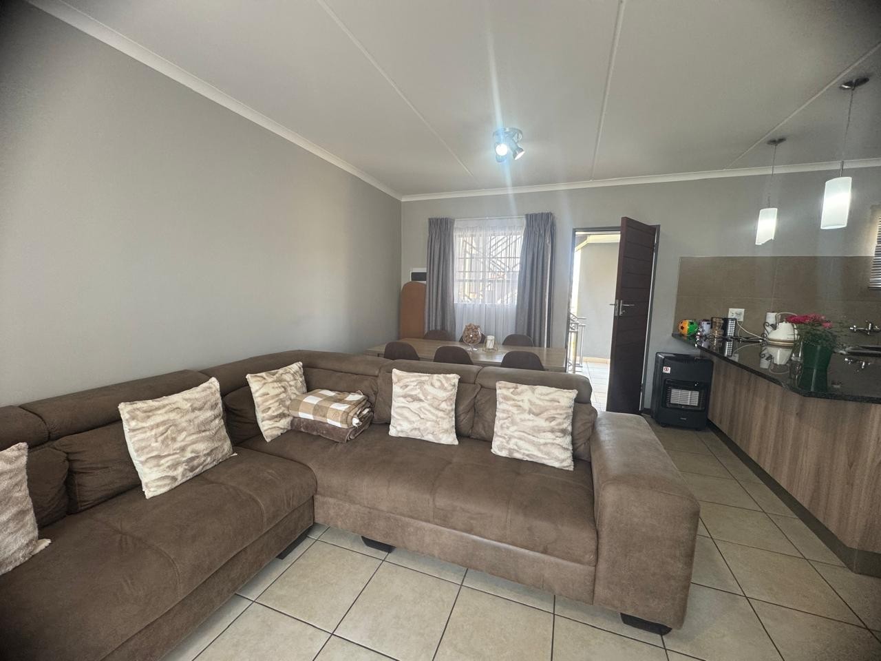Apartment for rent in Sagewood, Midrand, 66 m²