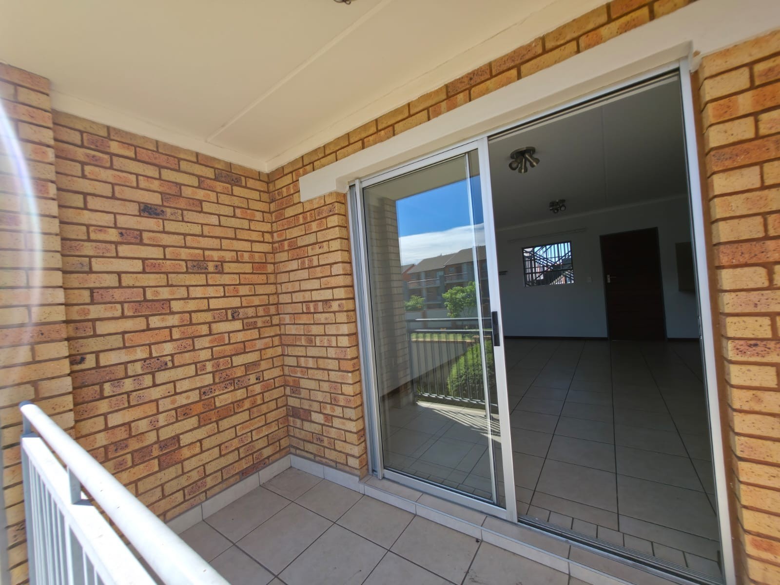 Apartment for rent in Sagewood, Midrand, 66 m²
