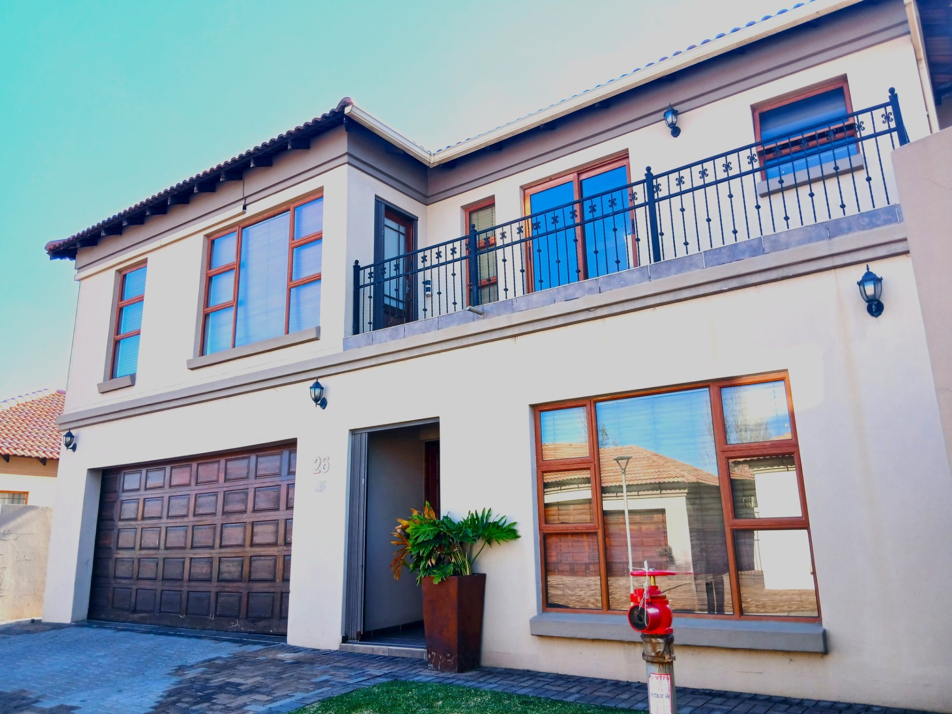 House for sale in Vanderbijlpark SE 8, Vanderbijlpark SE, Vanderbijlpark, 329 m²