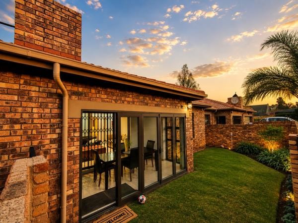 Townhouse for rent in Bartlett, Boksburg