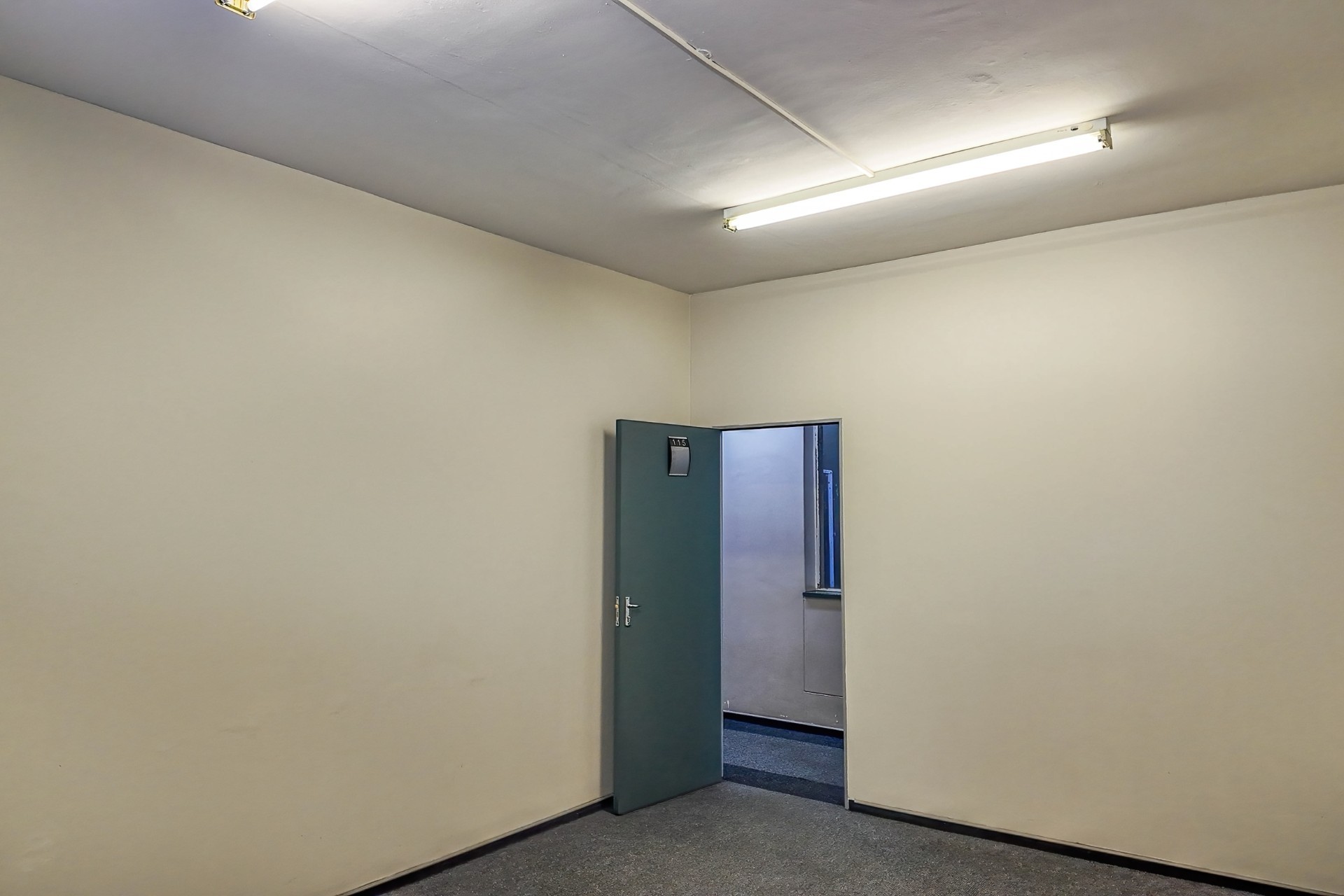 Commercial Property for rent in Johannesburg Central, Johannesburg, 27 m²