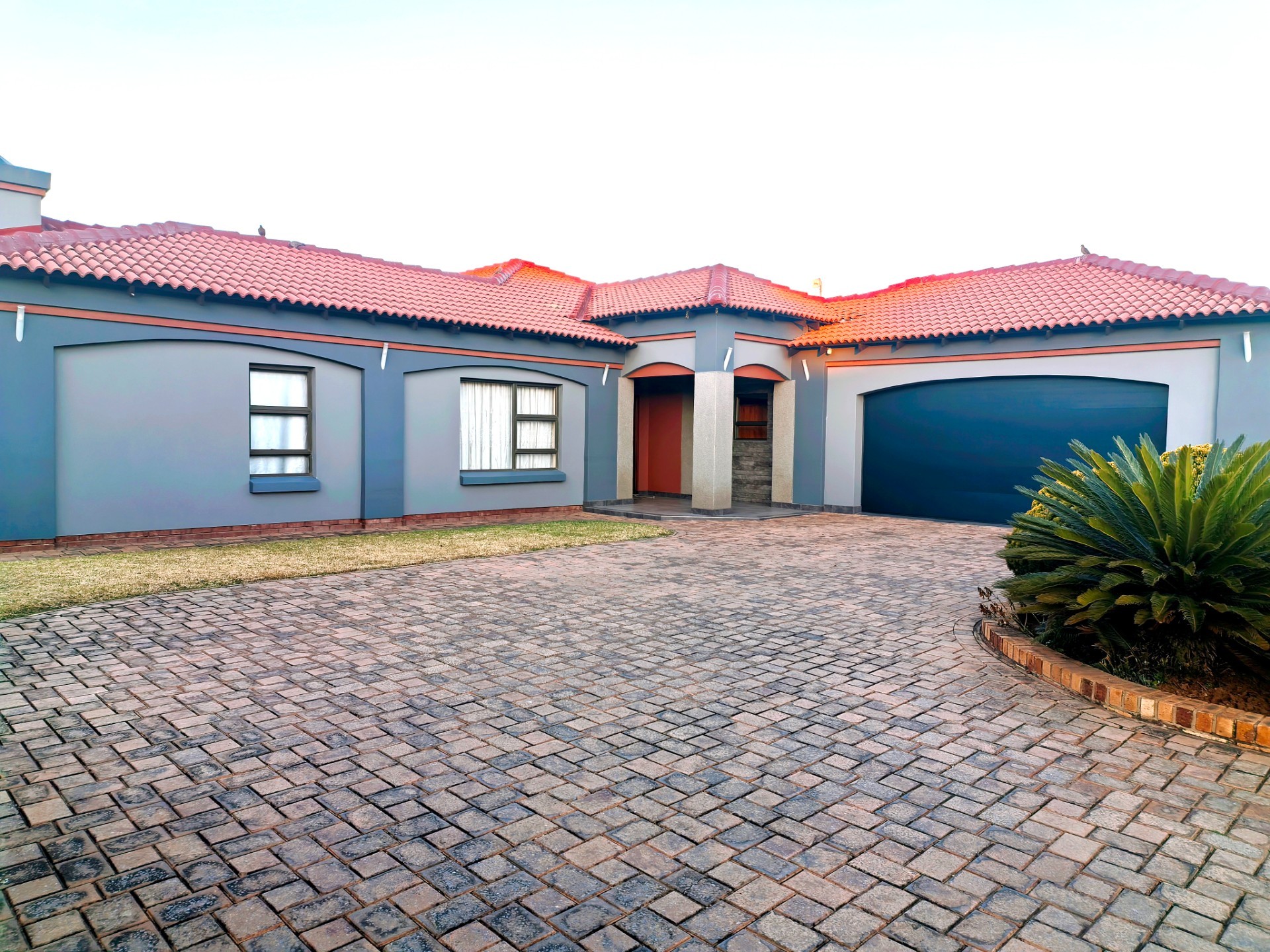 House for sale in SE 8, Vanderbijlpark SE, 814 m²