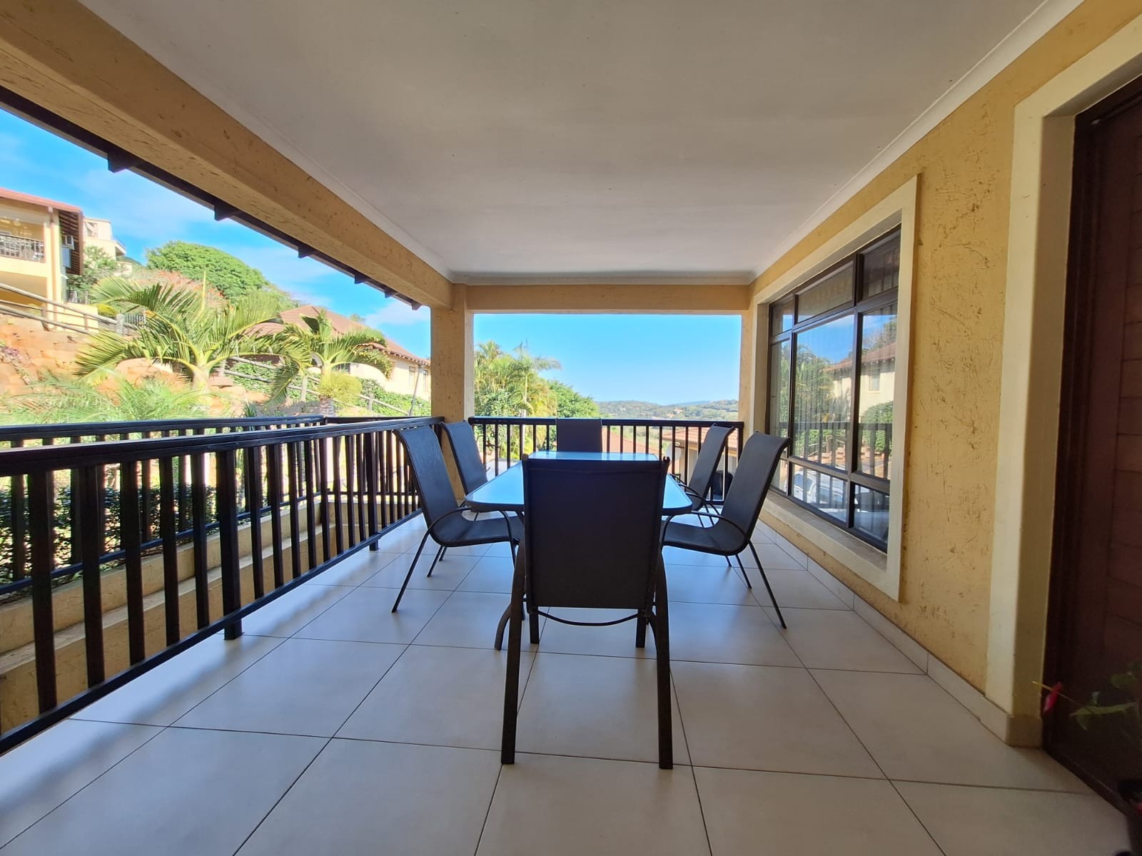 Townhouse for rent in Ballito Central, Ballito, KwaZulu Natal, 280 m²