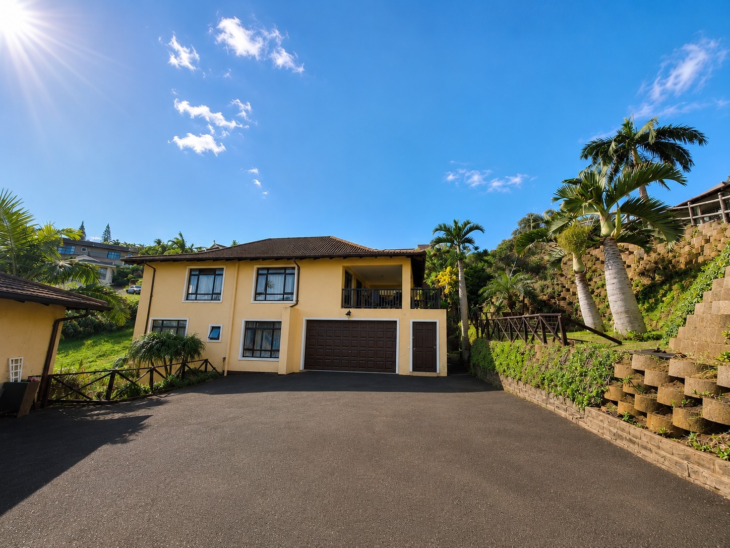 Townhouse for rent in Ballito Central, Ballito, KwaZulu Natal, 280 m²