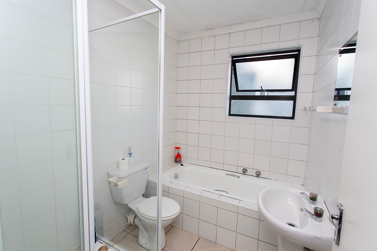 Apartment for sale in Sanlamhof, Bellville, 46 m²