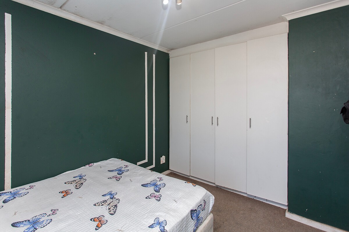 Apartment for sale in Sanlamhof, Bellville, 46 m²