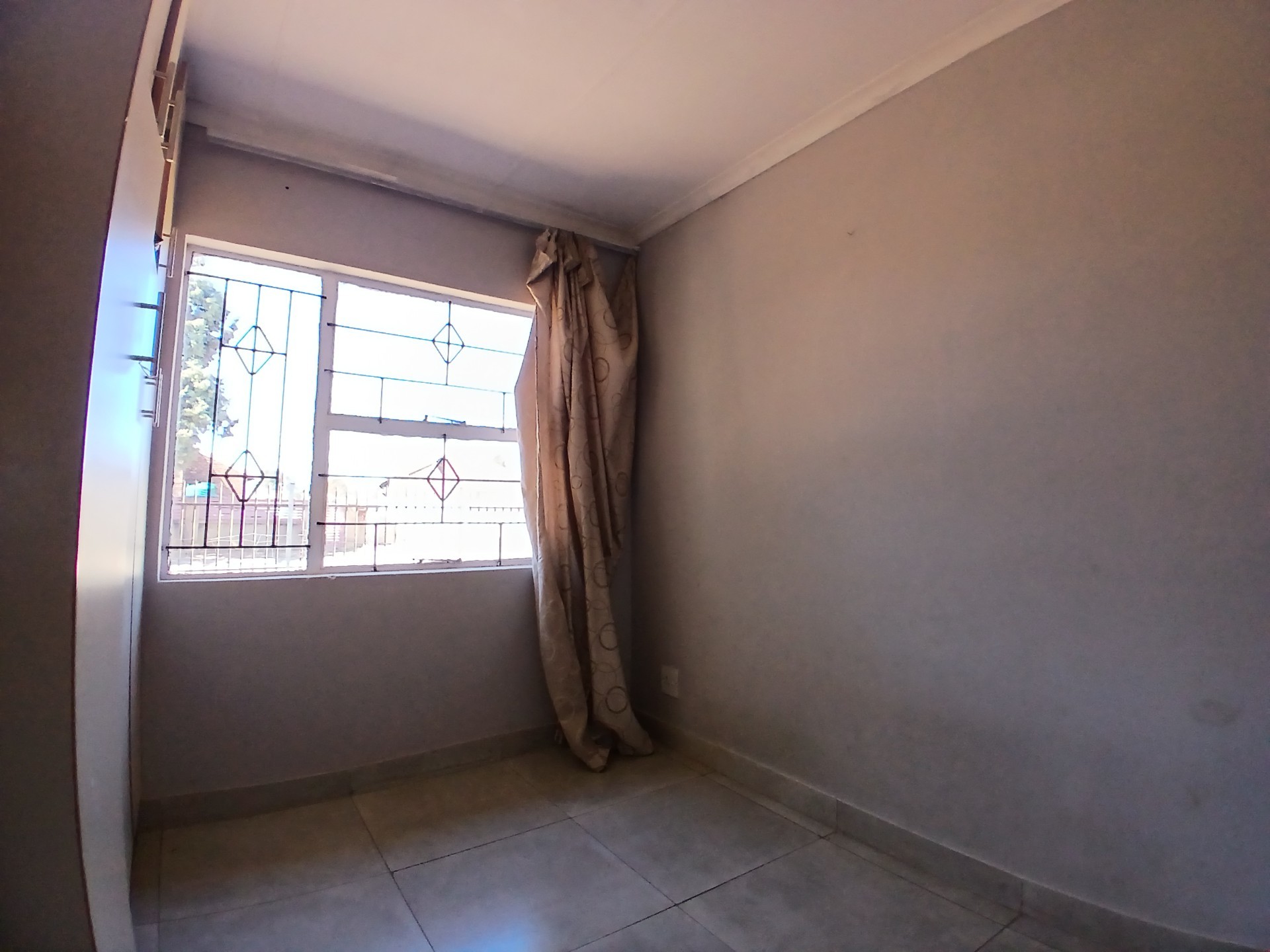 House for sale in Mmabatho Unit 12, Mmabatho, Mafikeng, North West, 400 m²