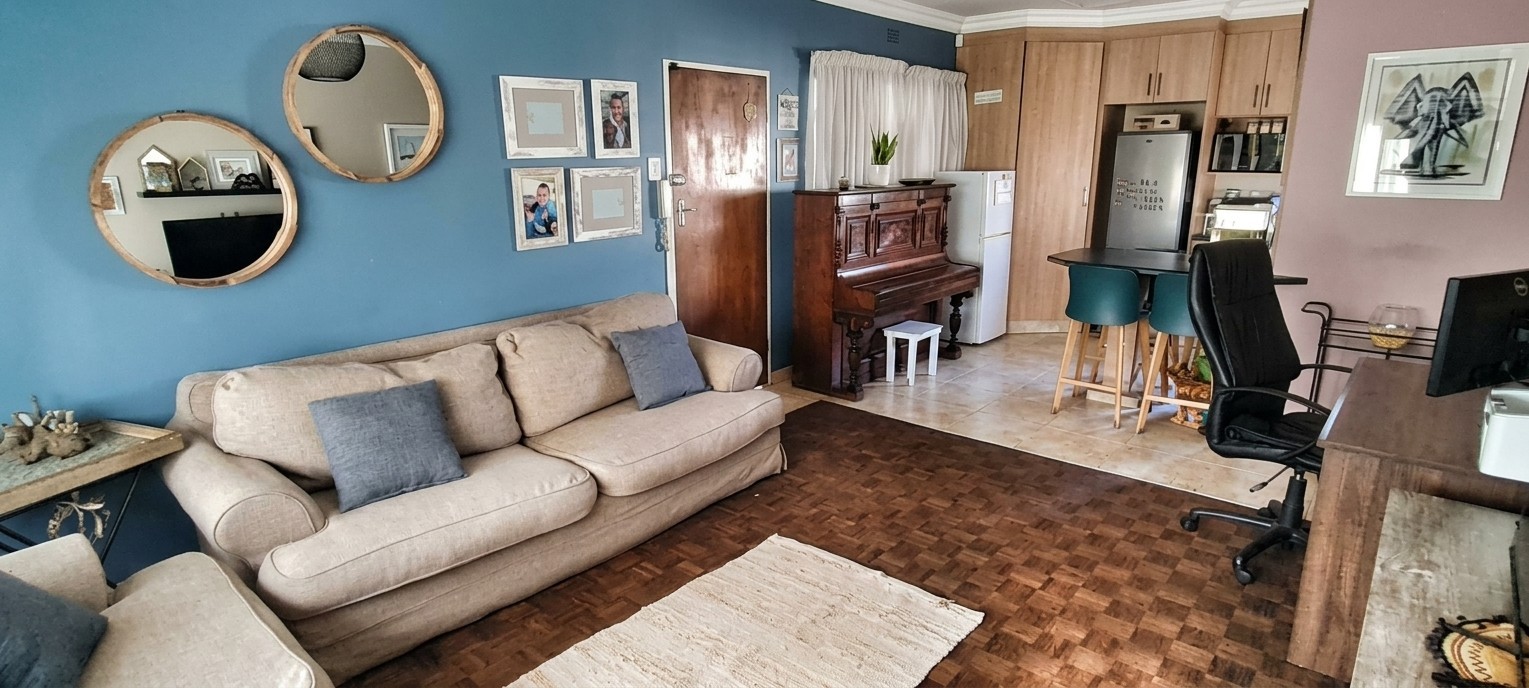 House for sale in Woodmere, Germiston, 678 m²