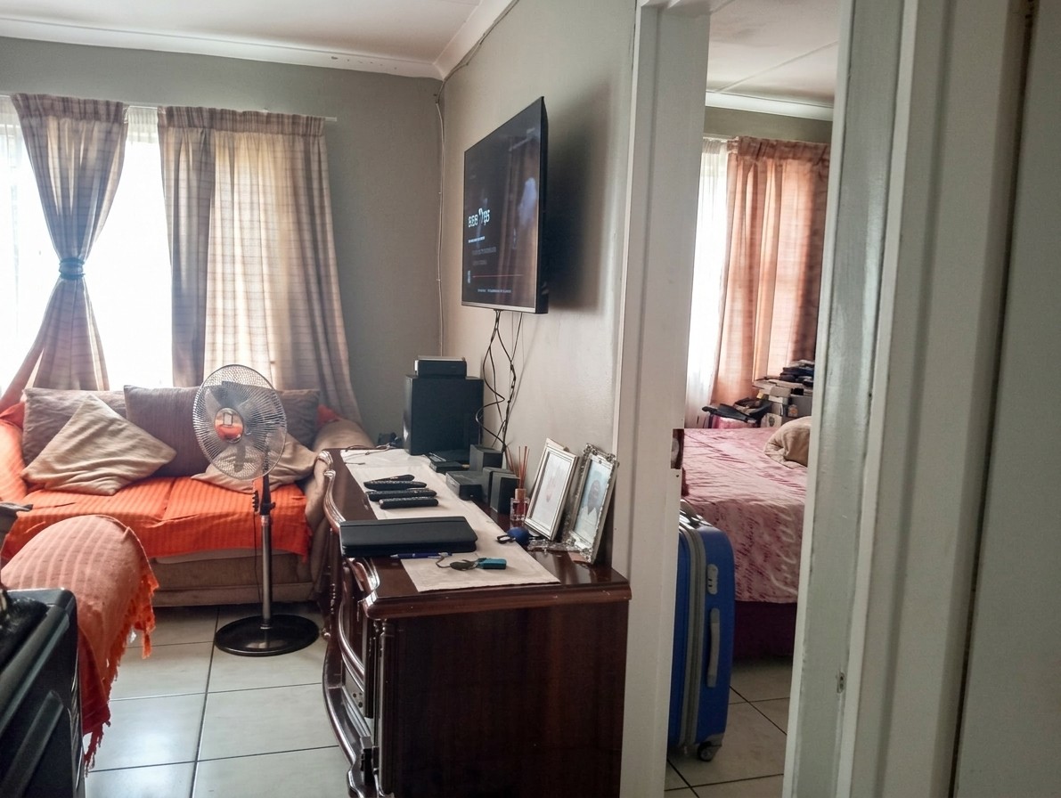 Apartment for sale in Scenery Park, East London, 38 m²