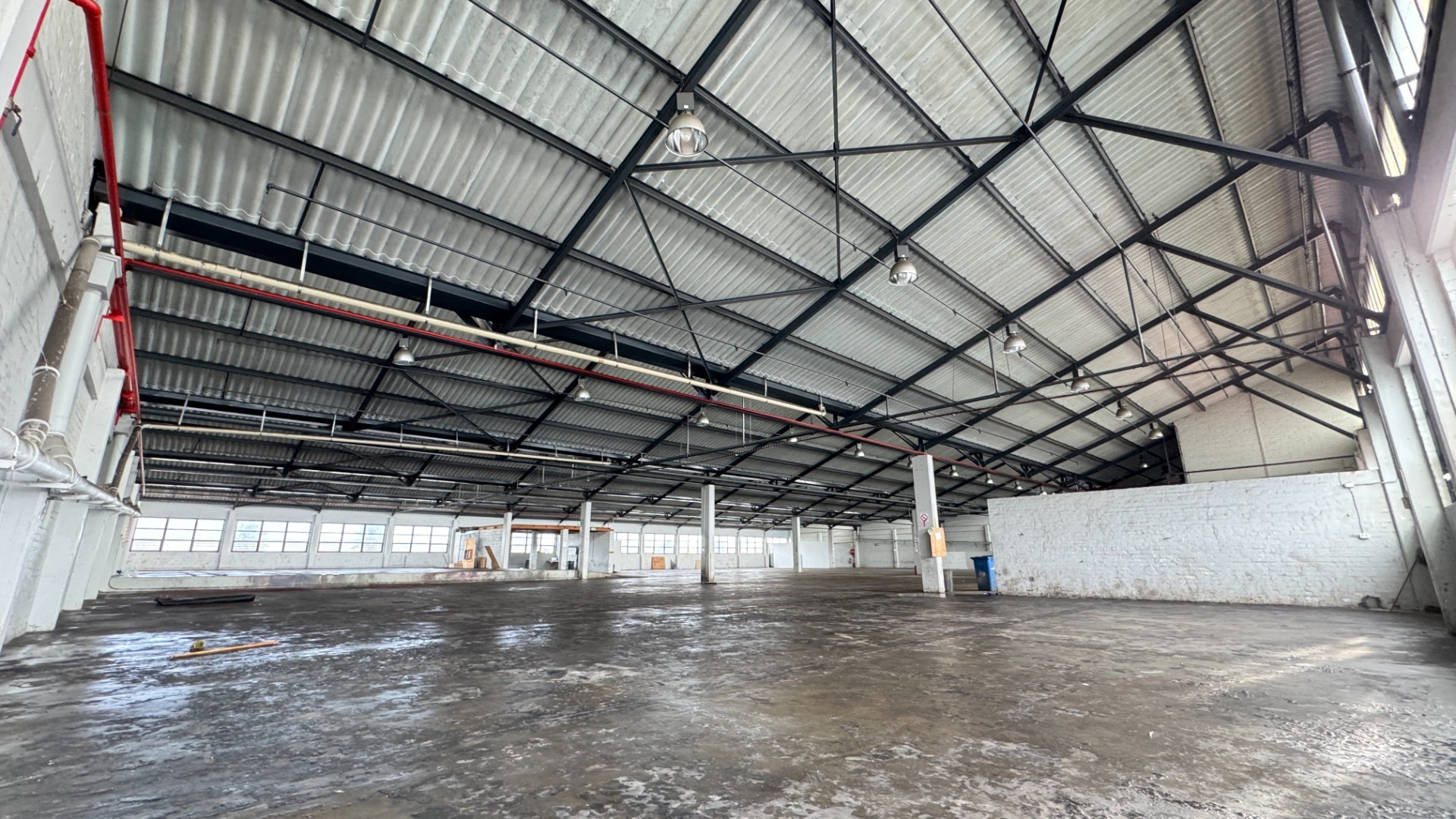 Warehouse for rent in Paarden Eiland, Cape Town, 2838 m²