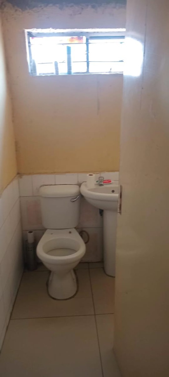 House for sale in Seshego A, Seshego, Polokwane, 372 m²
