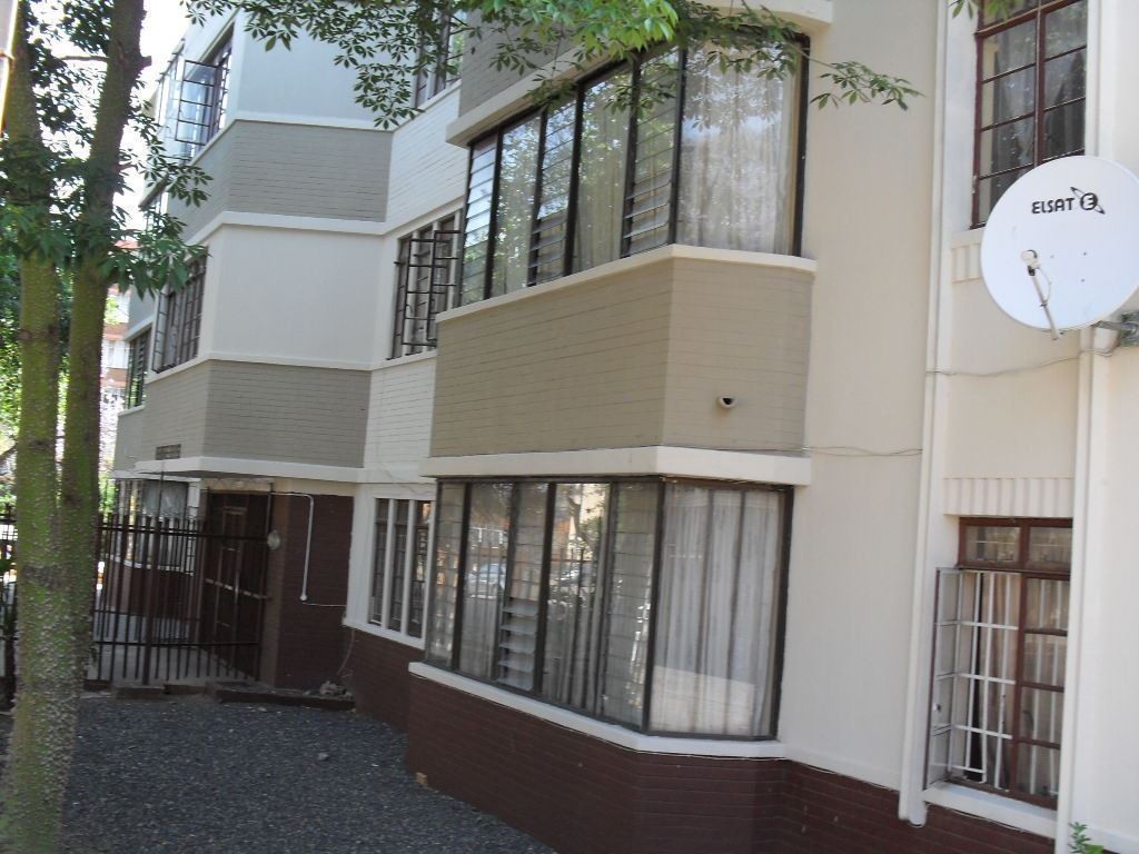 Apartment for sale in Arcadia, Pretoria, 82 m²