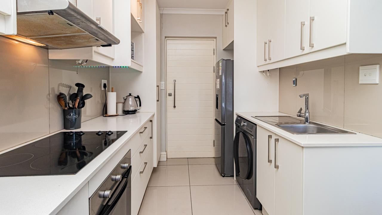 Apartment for rent in Rondebosch, Cape Town, 36 m²