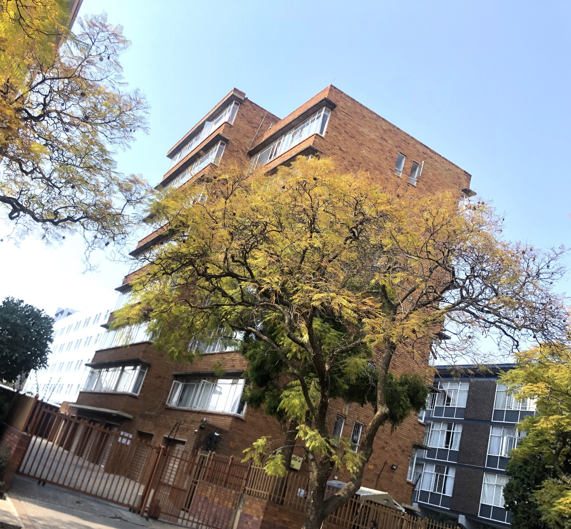 Apartment for sale in Sunnyside, Pretoria, 72 m²