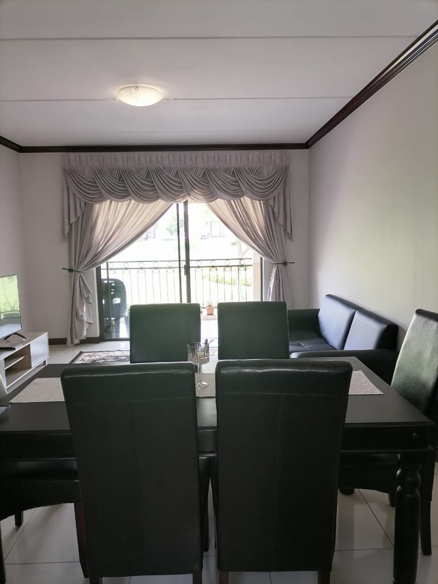 Apartment for sale in Summerset, Midrand, 84 m²